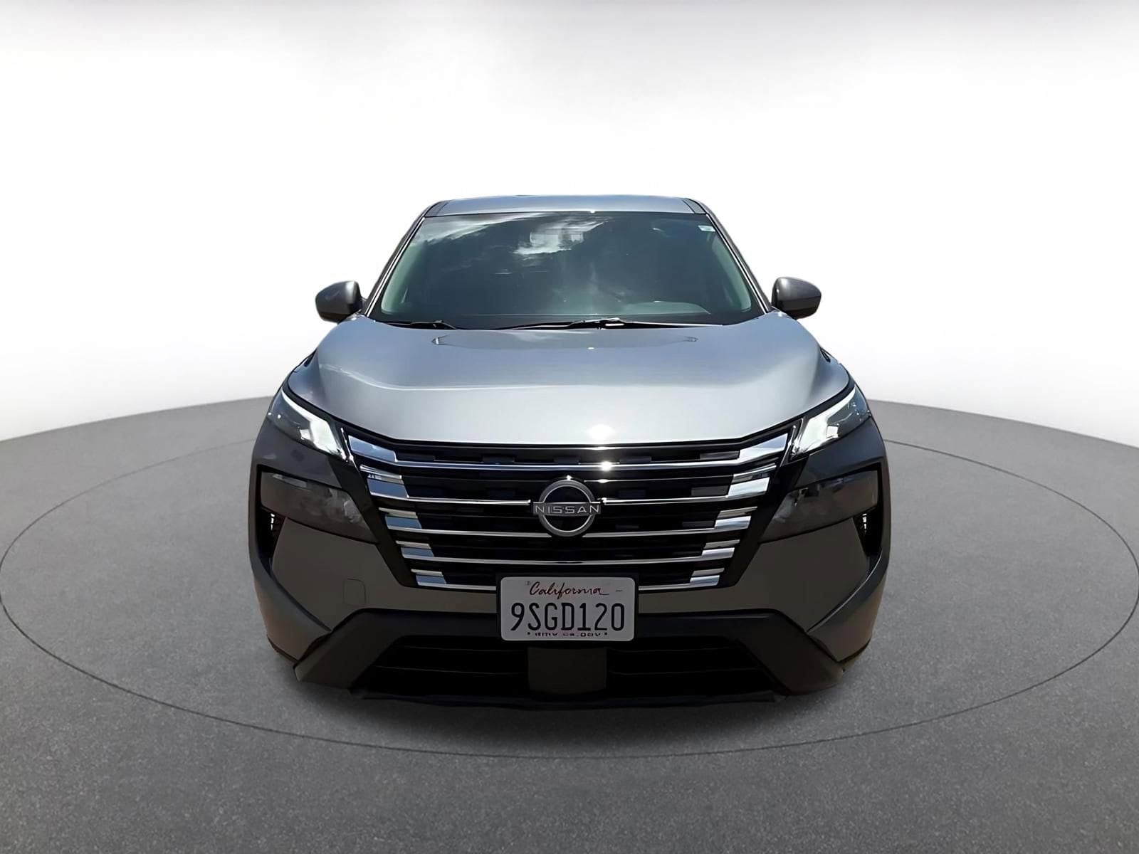 Thumbnail: 2025 Nissan Rogue - 4