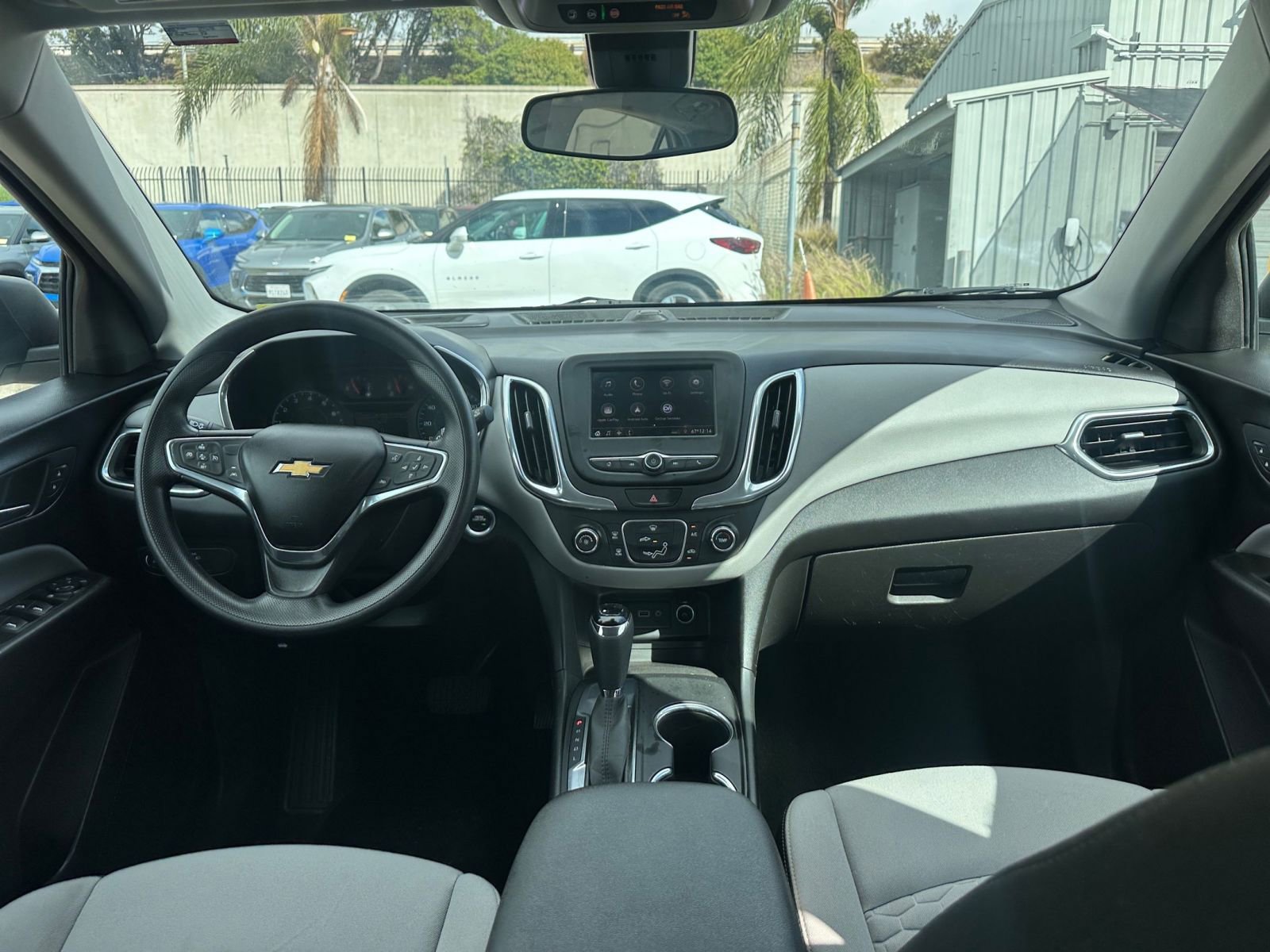 Thumbnail: 2020 Chevrolet Equinox - 32