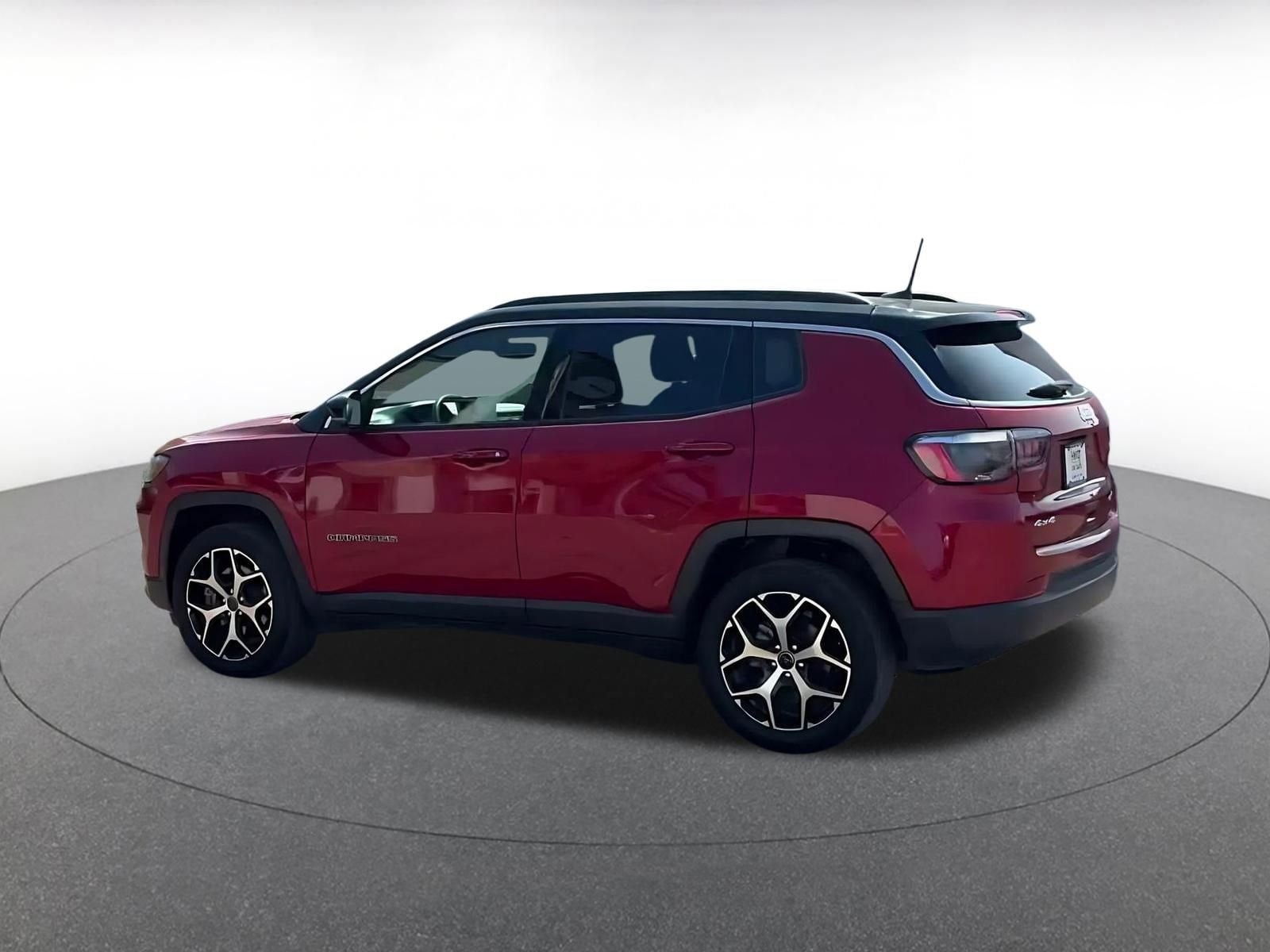 Thumbnail: 2025 Jeep Compass - 10