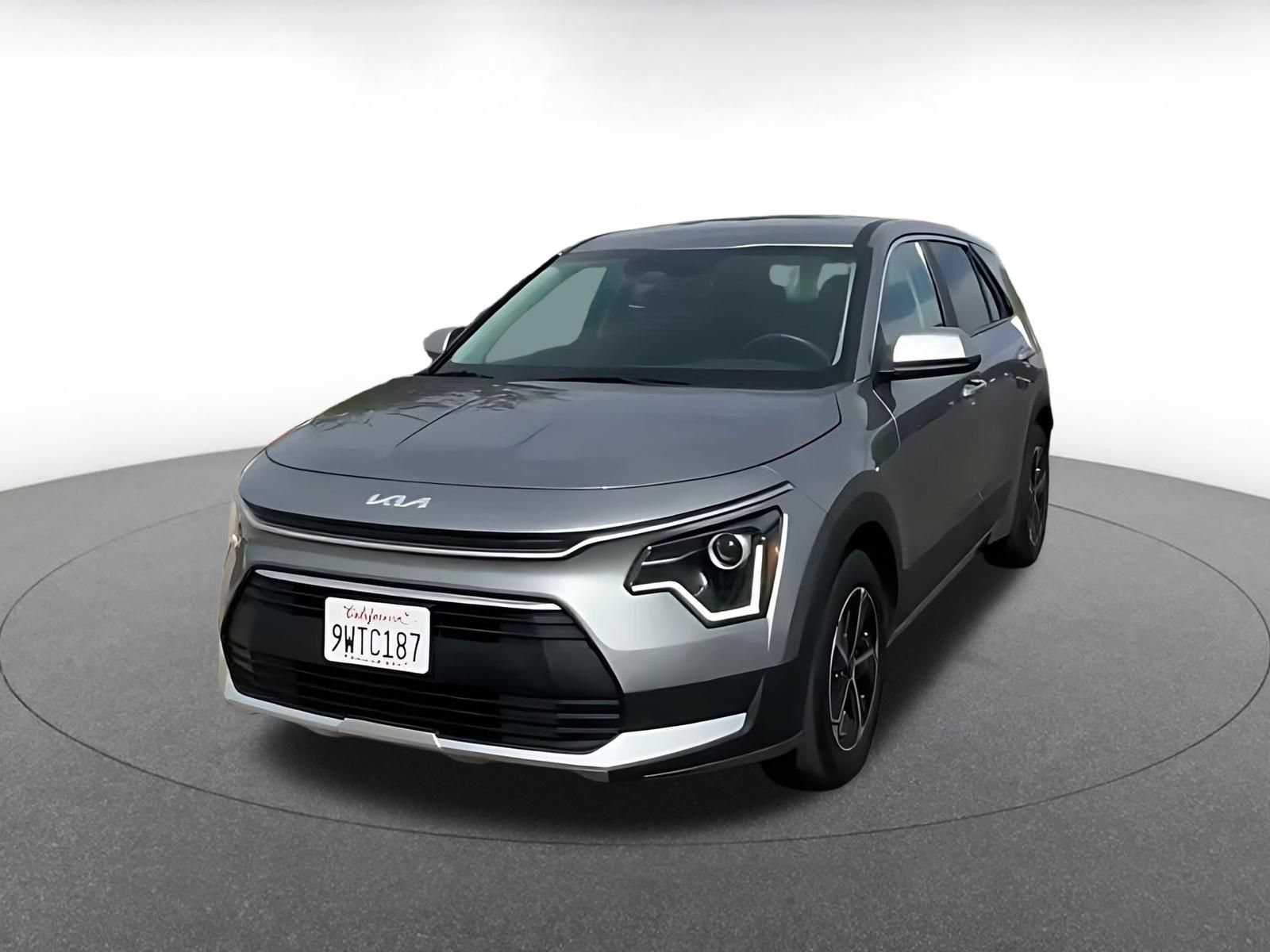 Thumbnail: 2026 Kia Niro - 5