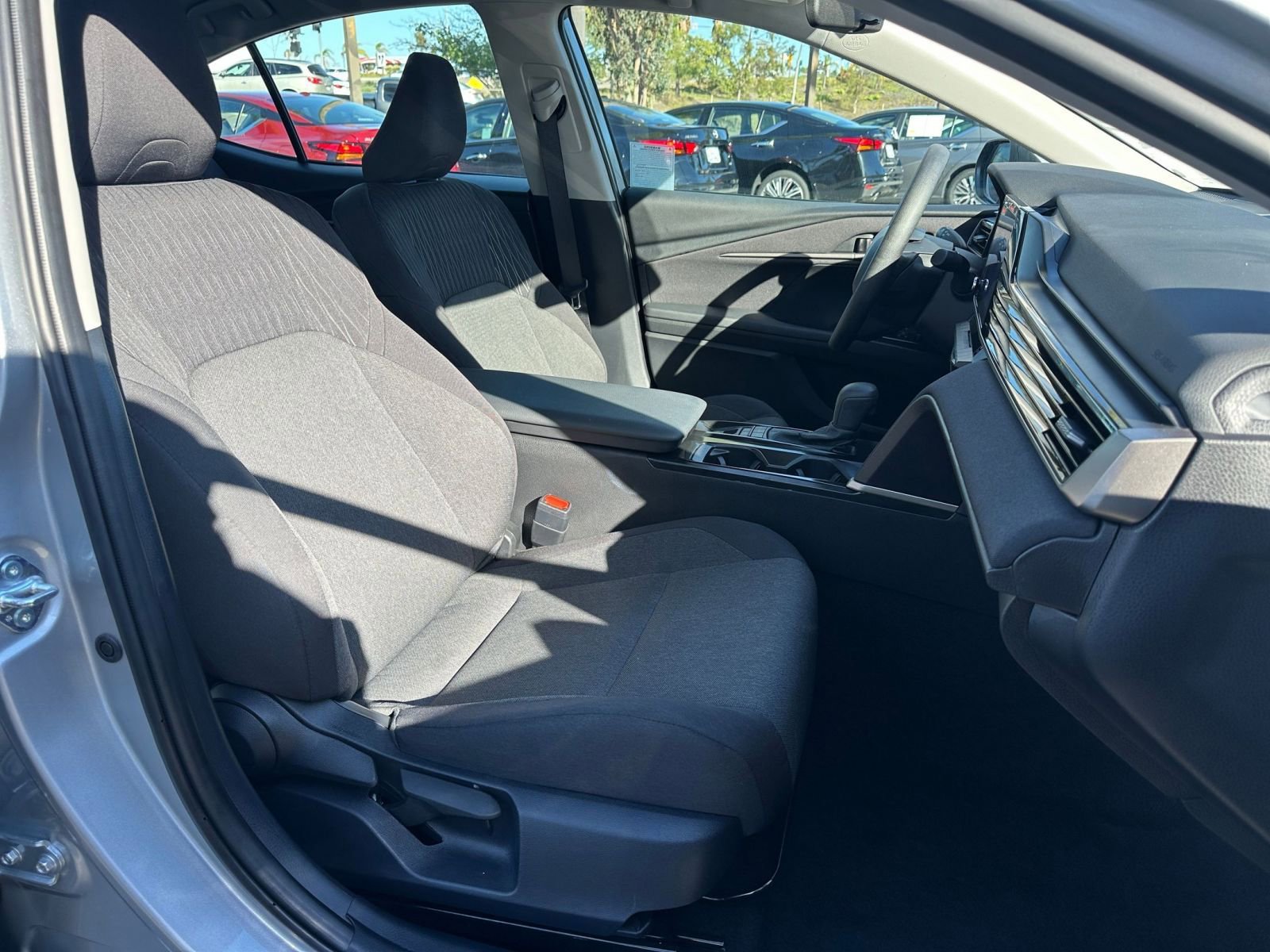 Thumbnail: 2025 Toyota Camry - 35