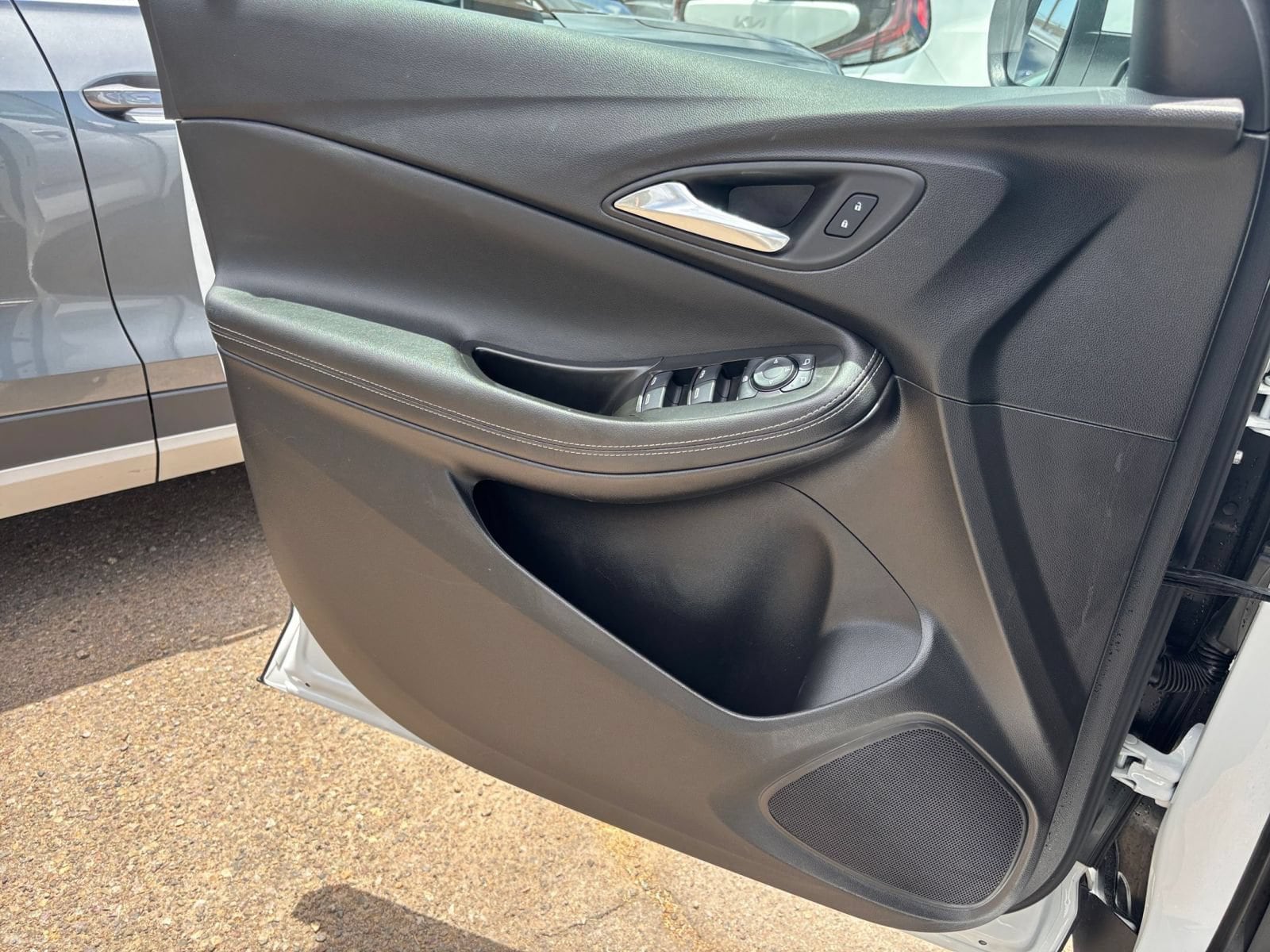 Thumbnail: 2025 Buick Encore GX - 18