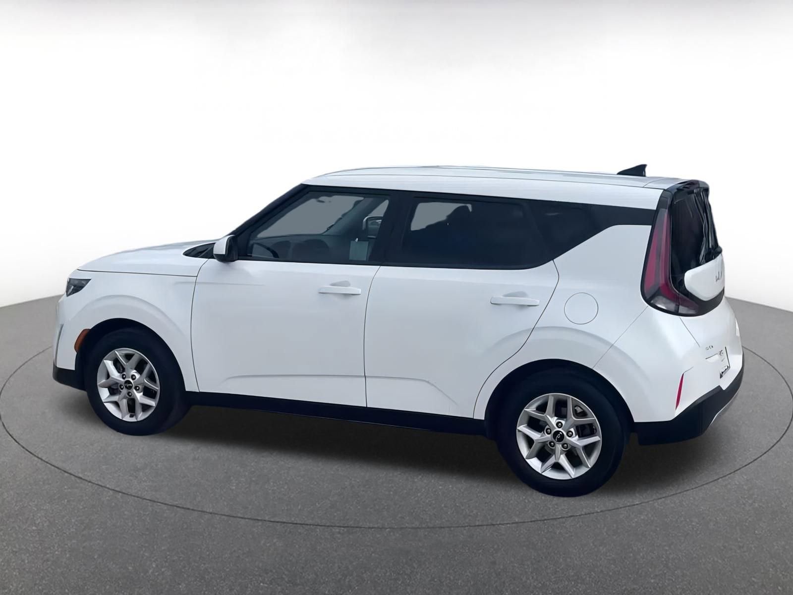 Thumbnail: 2024 Kia Soul - 10