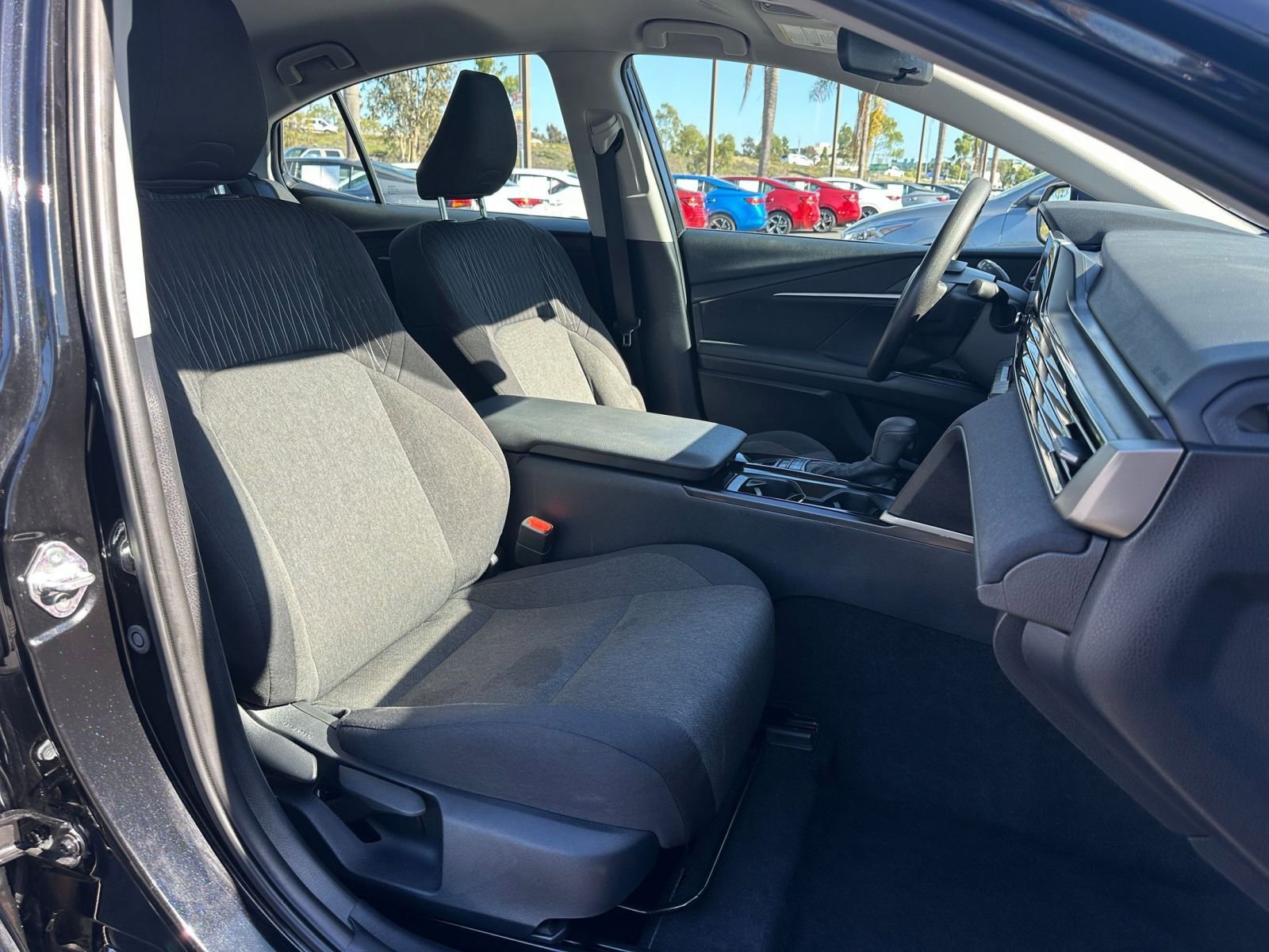 Thumbnail: 2025 Toyota Camry - 35