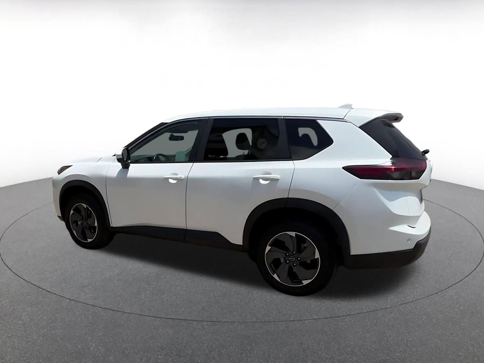 Thumbnail: 2025 Nissan Rogue - 10