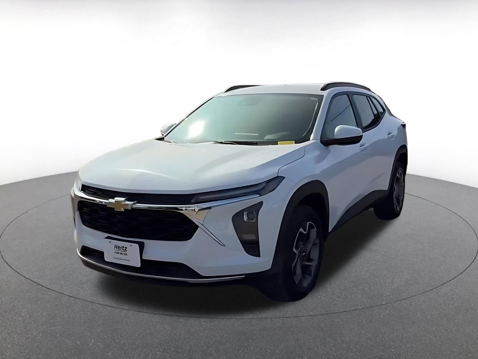 Thumbnail: 2025 Chevrolet Trax - 4