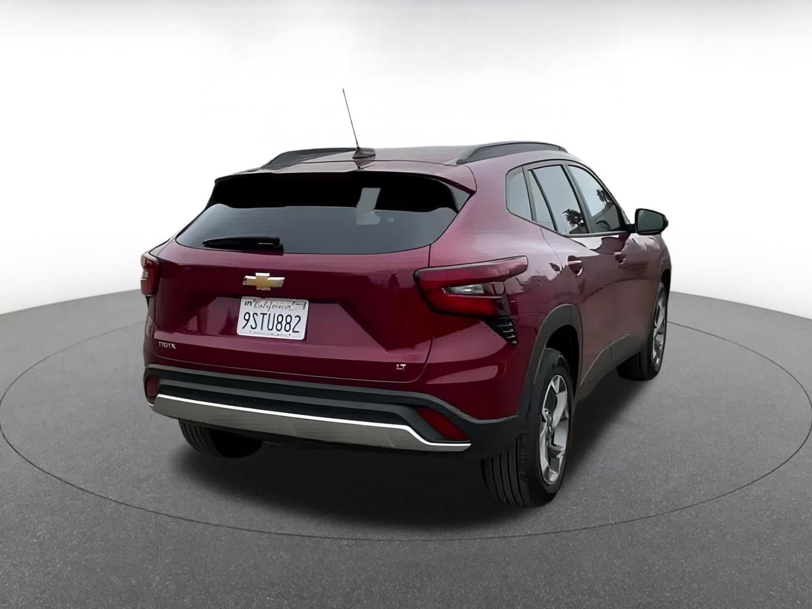 Thumbnail: 2025 Chevrolet Trax - 11