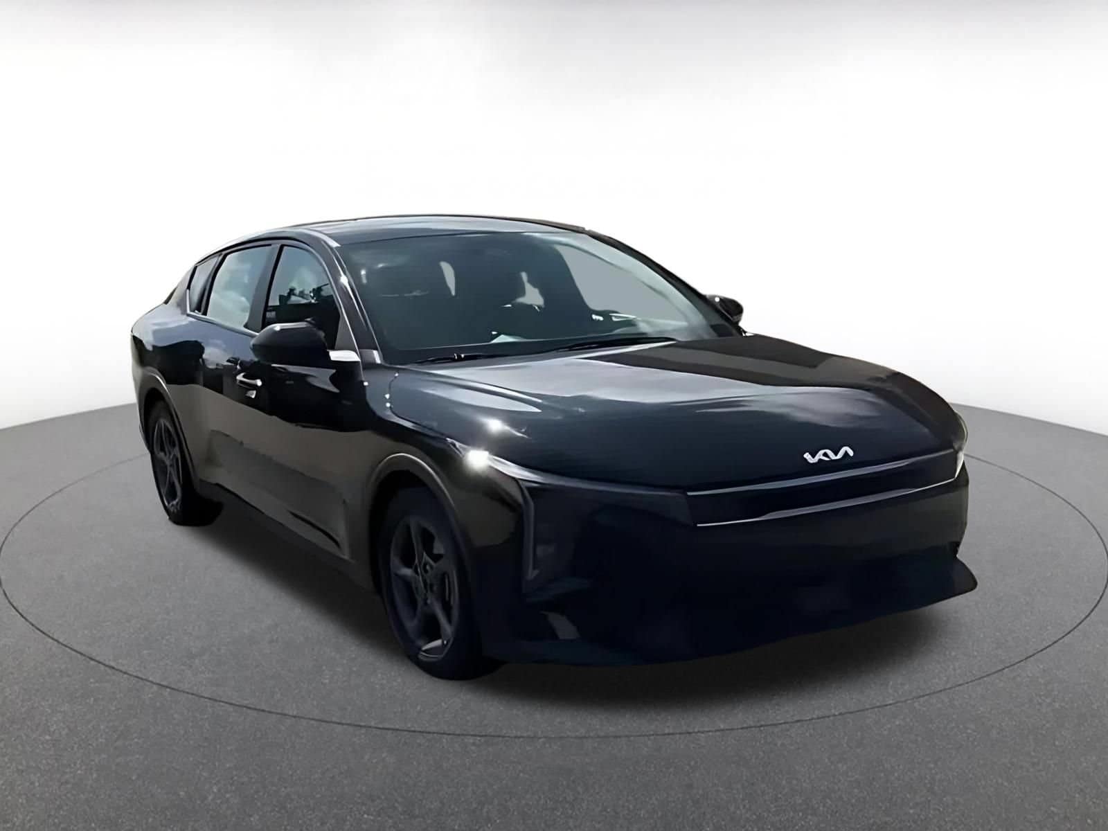 Thumbnail: 2025 Kia K4 - 3