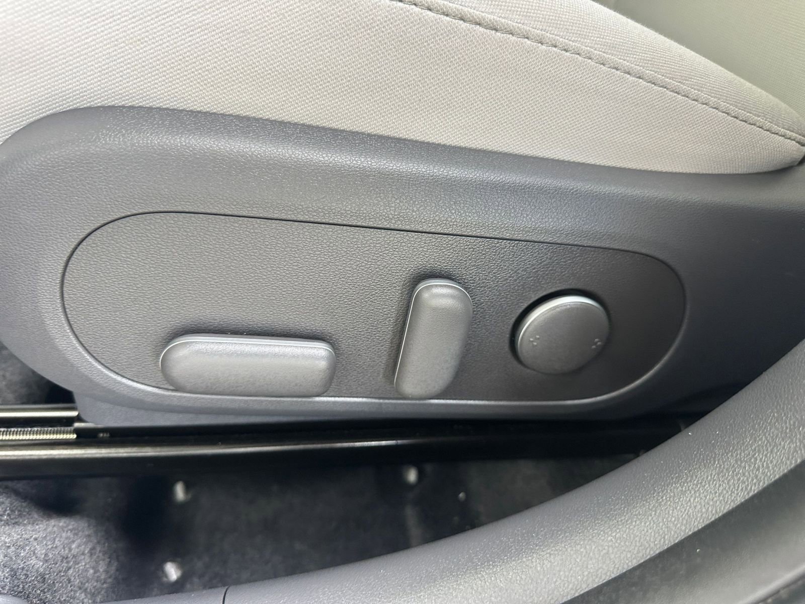 Thumbnail: 2025 Hyundai Kona - 23