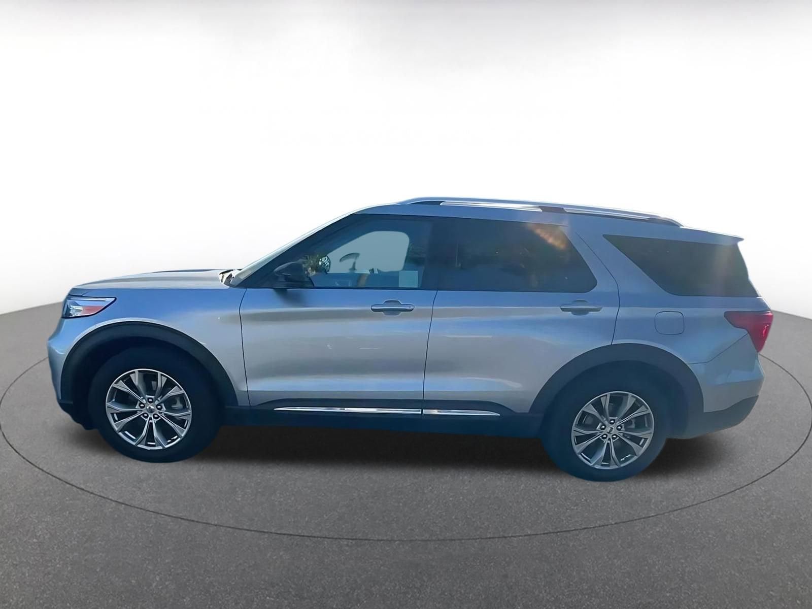 Thumbnail: 2024 Ford Explorer - 9