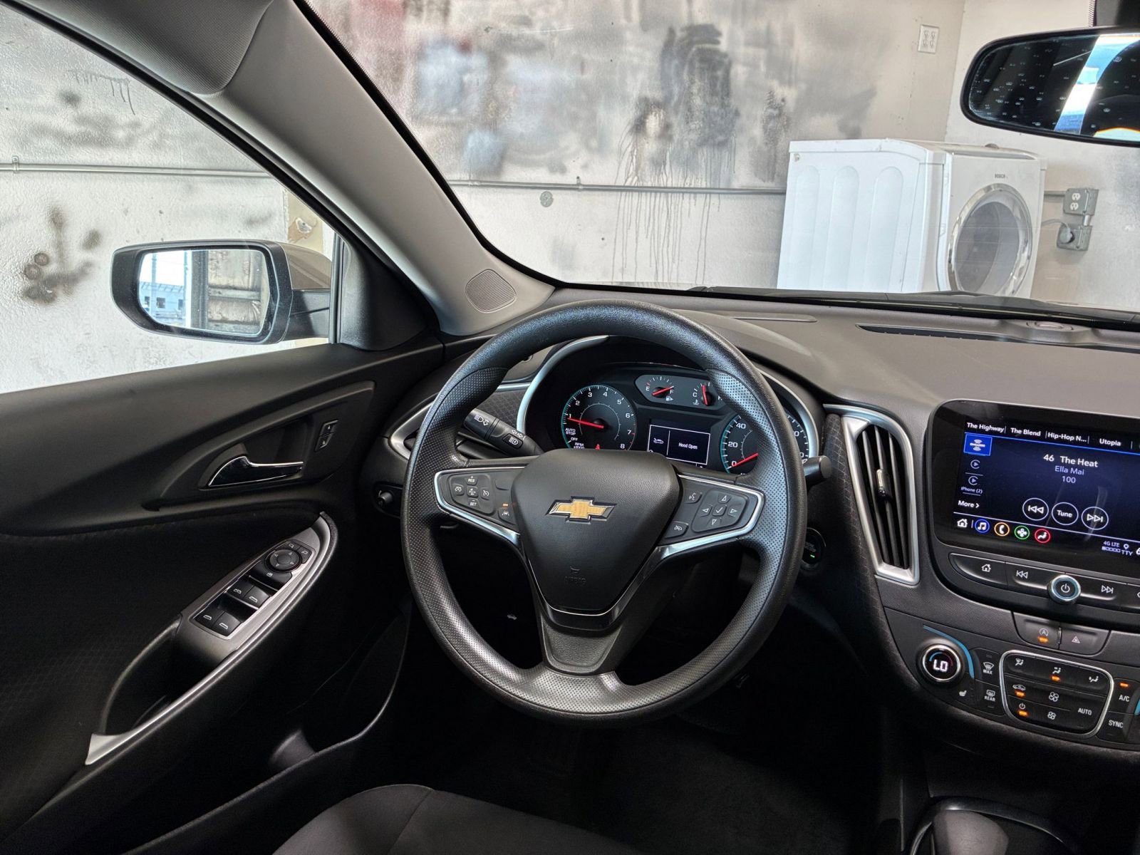 Thumbnail: 2024 Chevrolet Malibu - 35