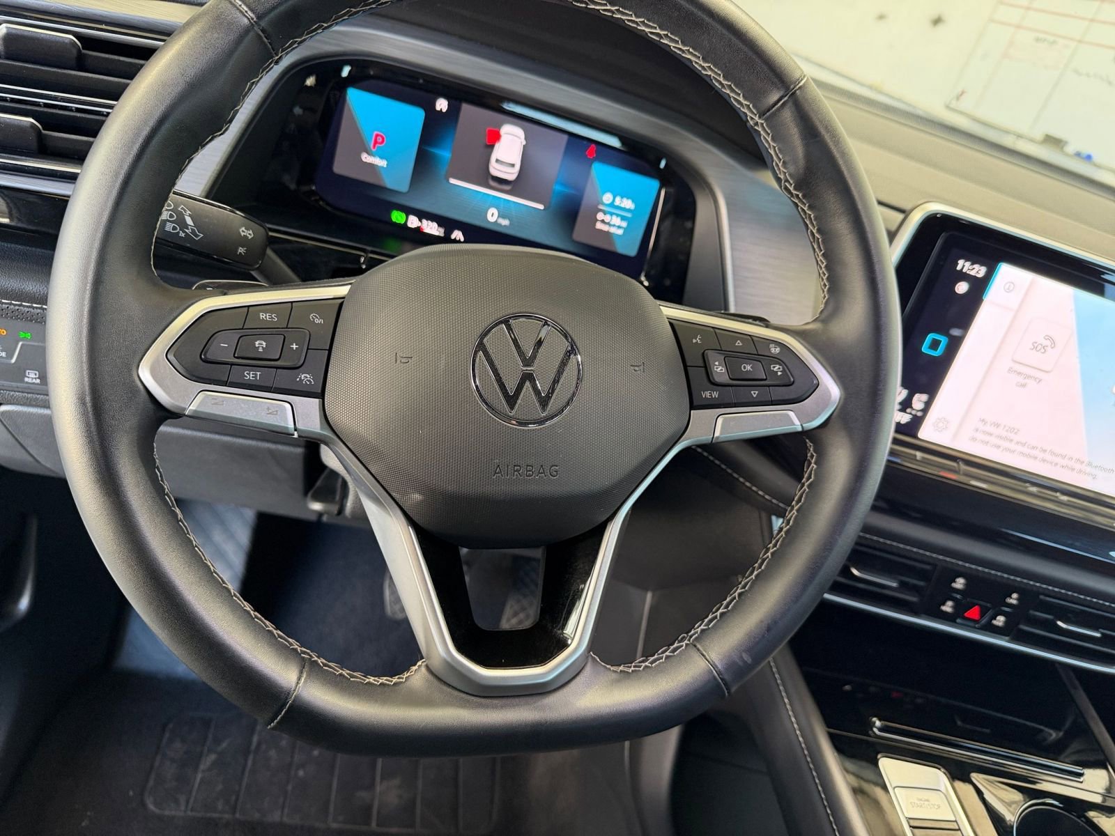 Thumbnail: 2025 Volkswagen Atlas - 28