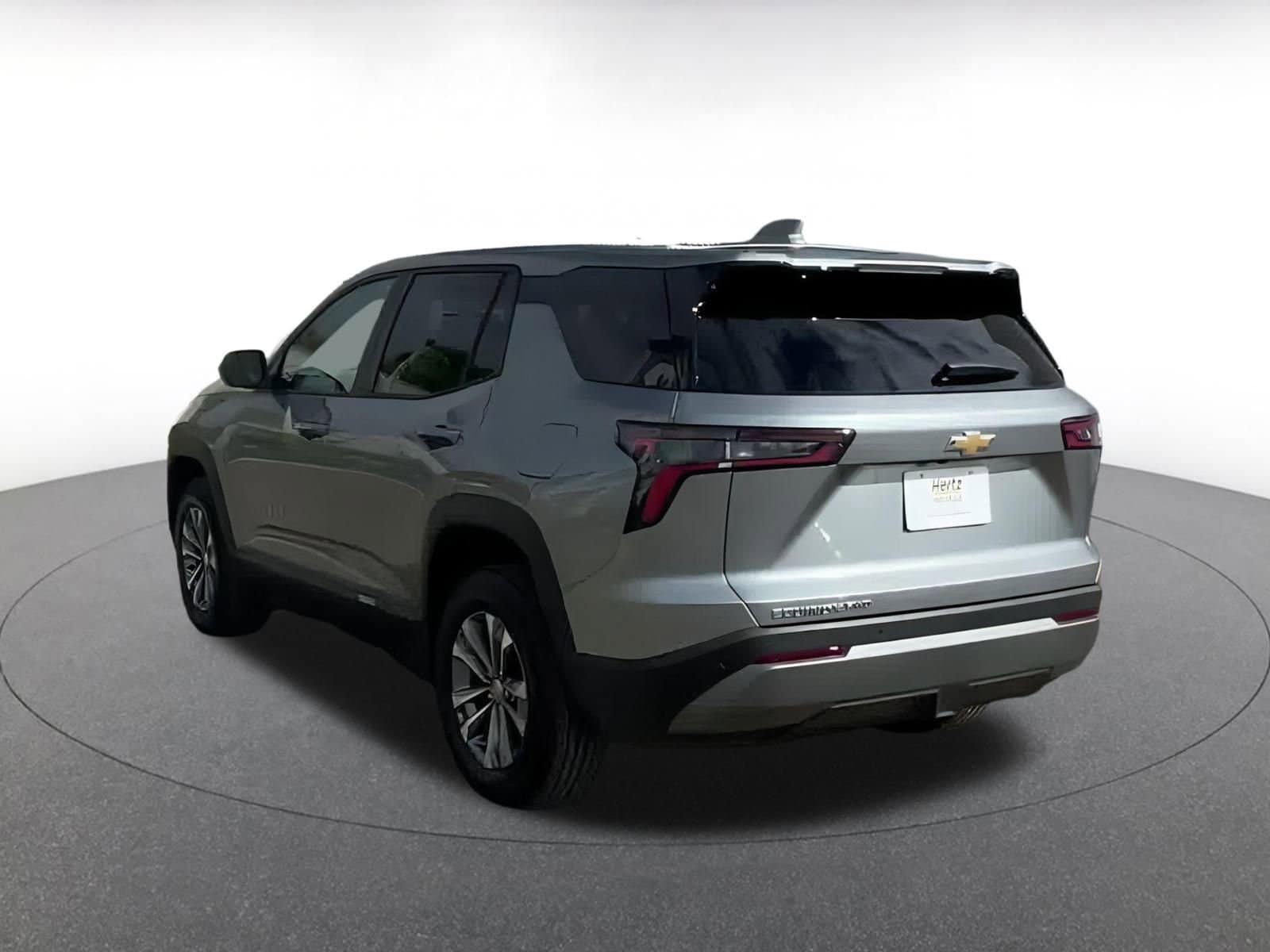 Thumbnail: 2025 Chevrolet Equinox - 11