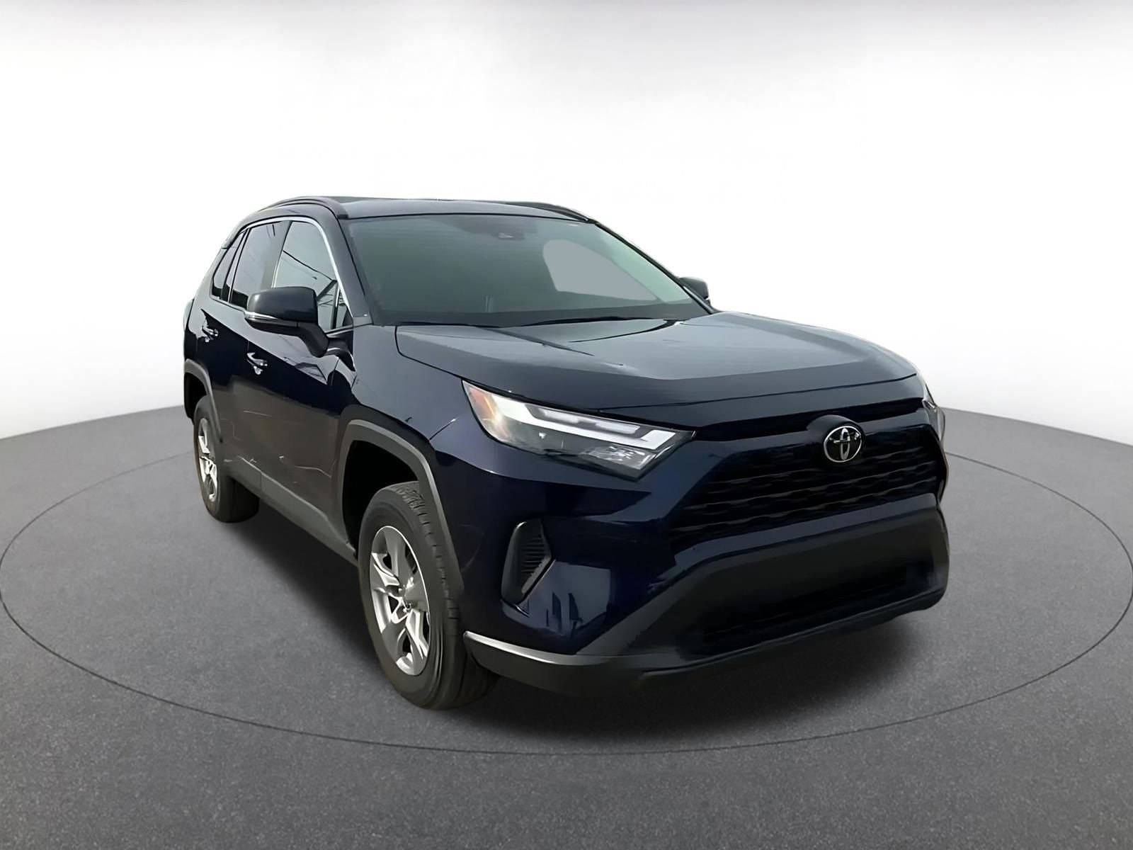 Thumbnail: 2025 Toyota RAV4 - 3