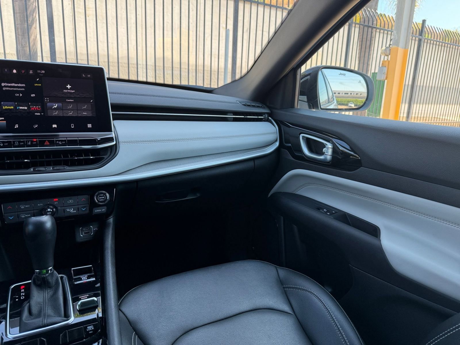 Thumbnail: 2025 Jeep Compass - 35