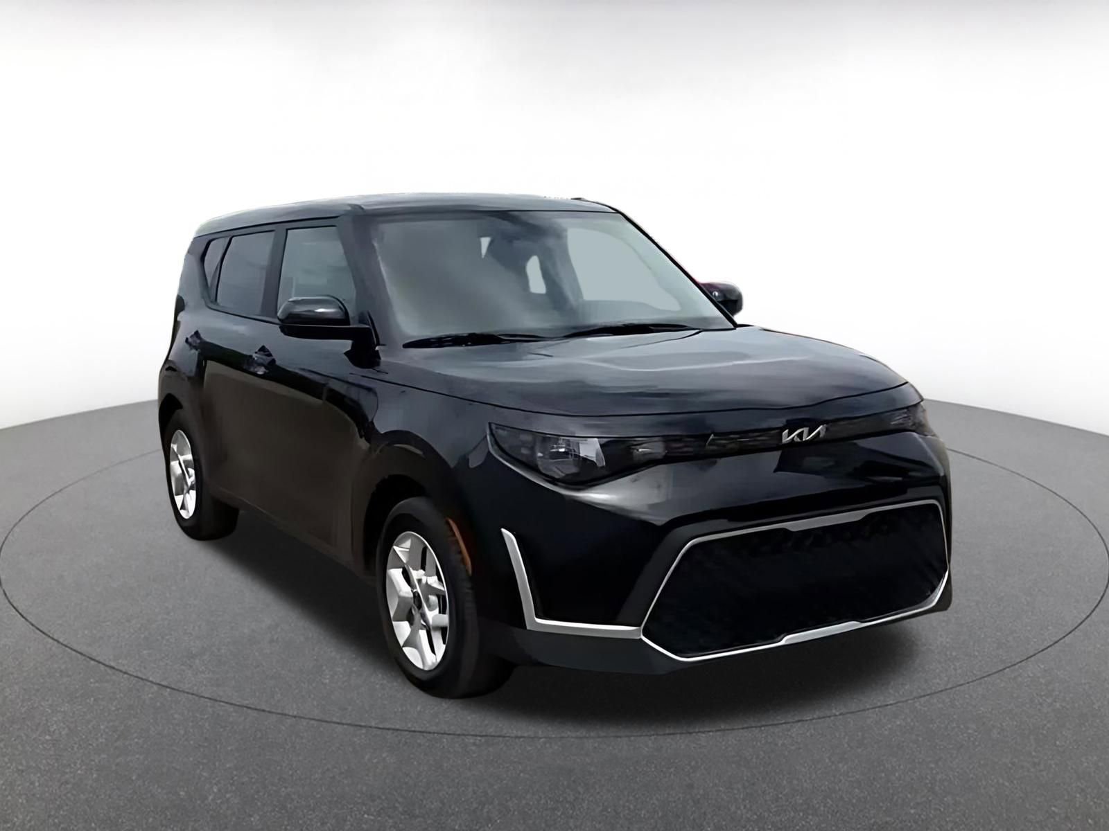 Thumbnail: 2025 Kia Soul - 3