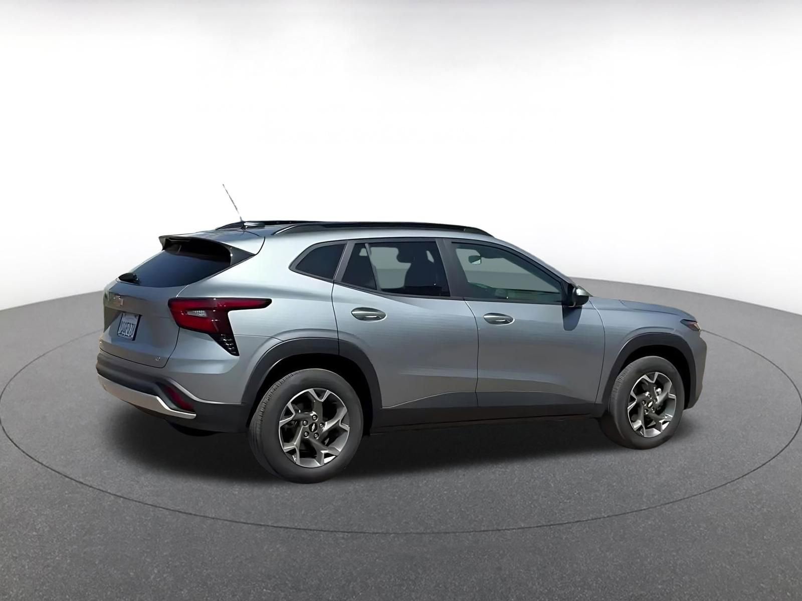 Thumbnail: 2025 Chevrolet Trax - 15