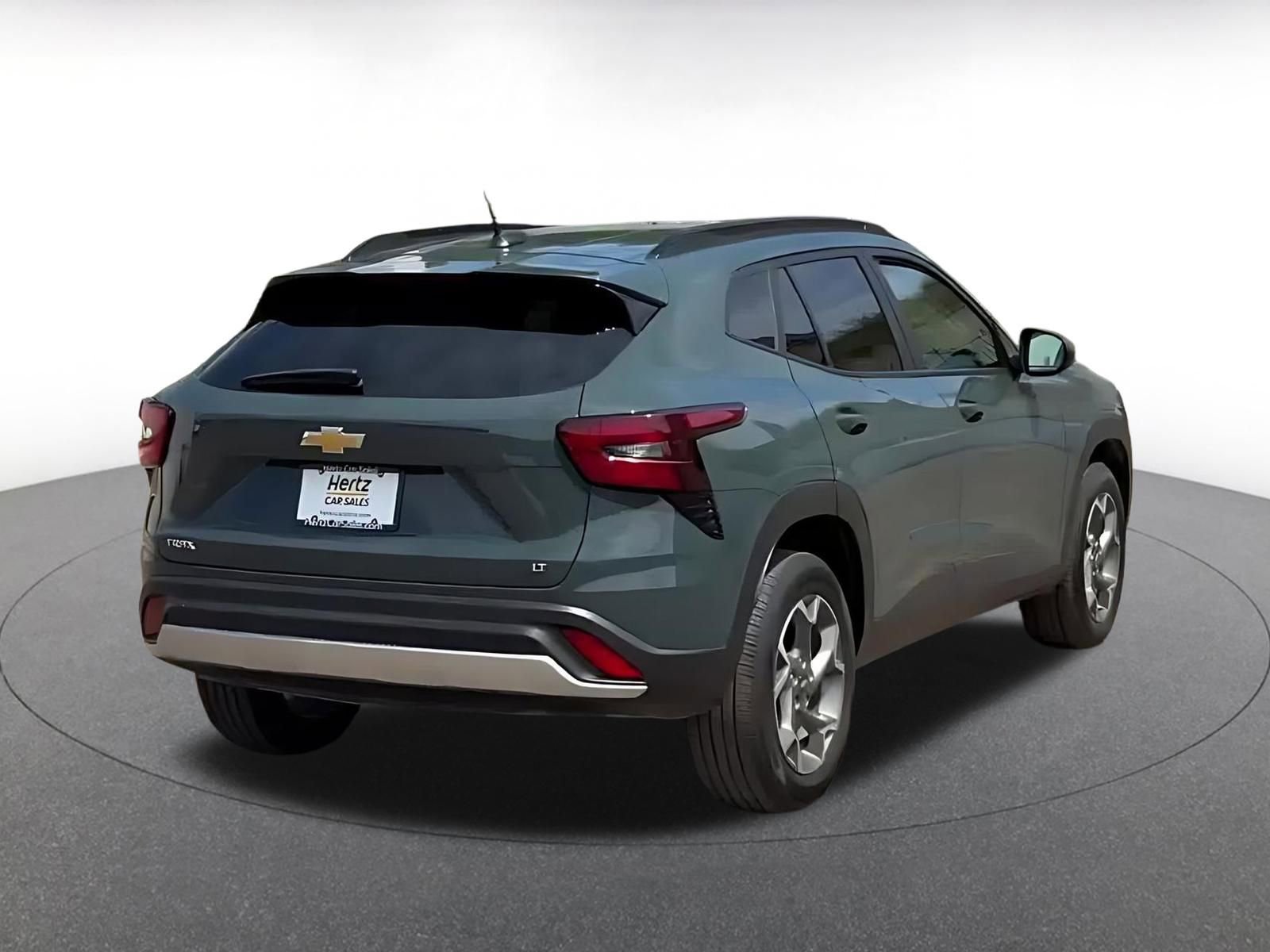 Thumbnail: 2025 Chevrolet Trax - 15