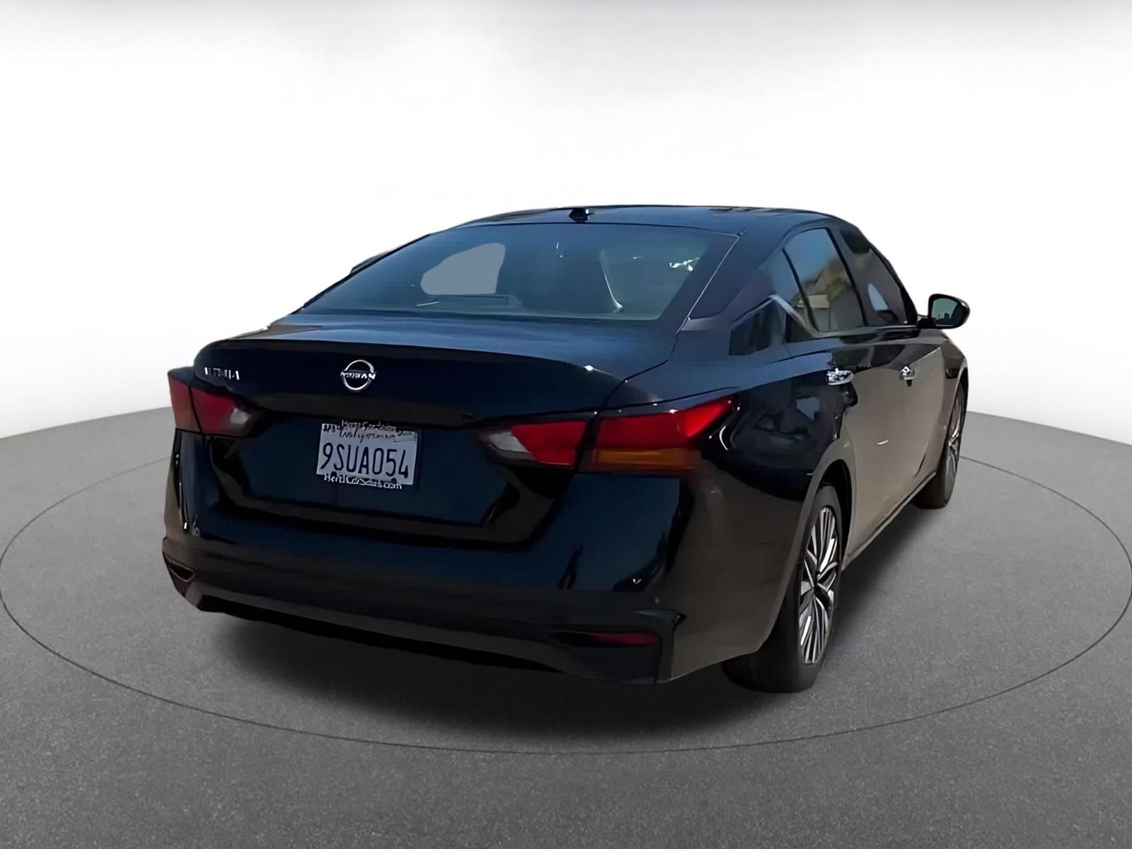 Thumbnail: 2025 Nissan Altima - 14