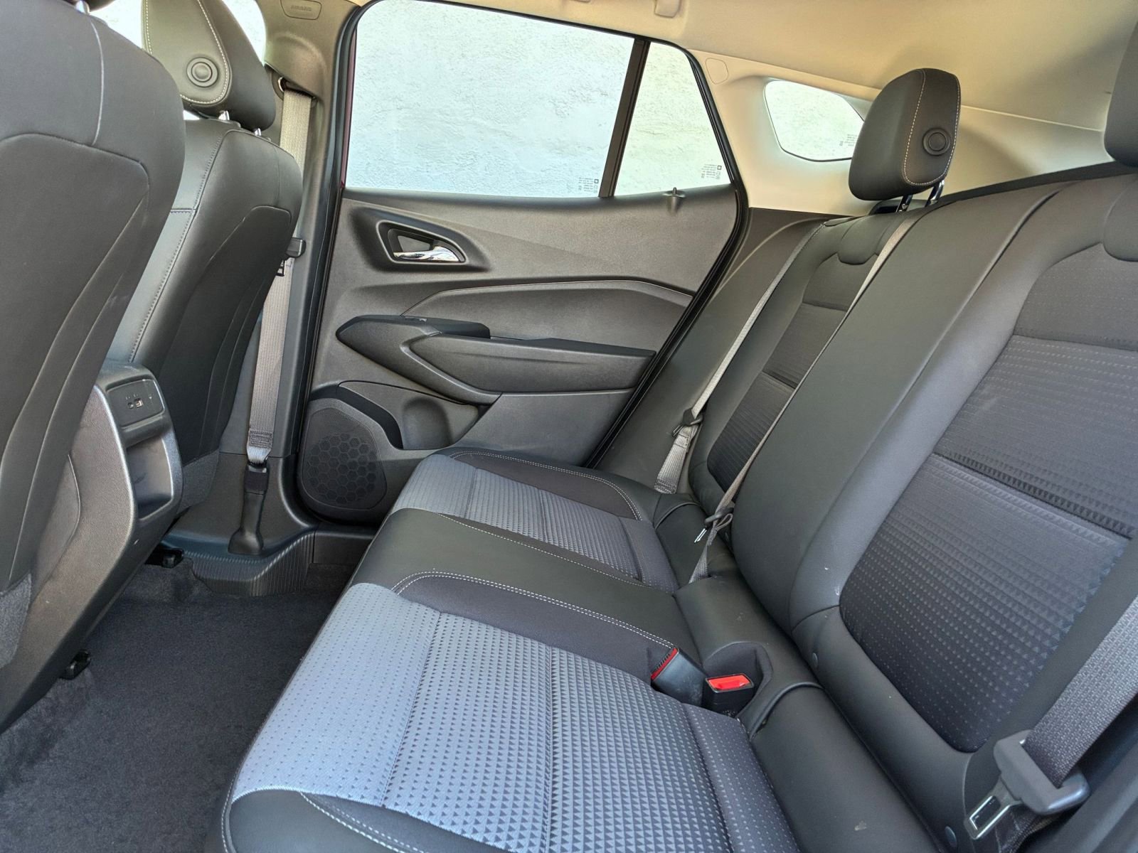 Thumbnail: 2025 Chevrolet Trax - 24