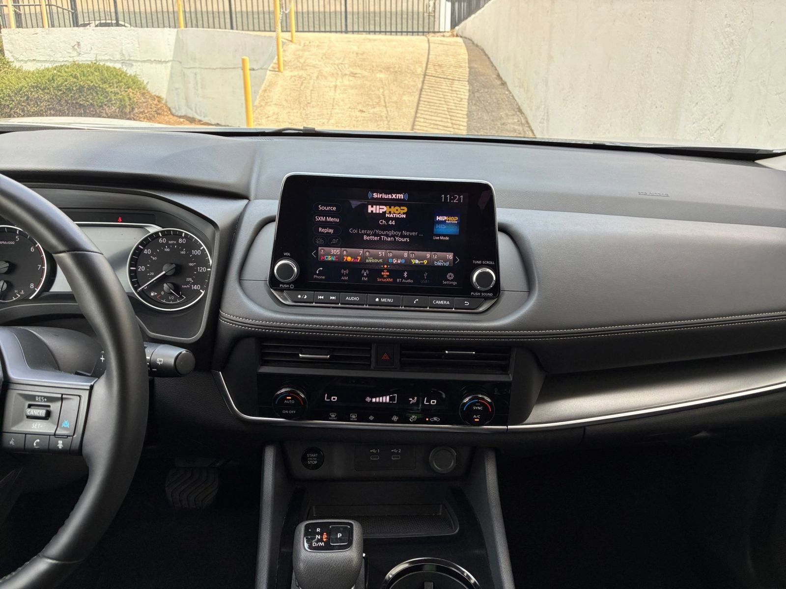 Thumbnail: 2025 Nissan Rogue - 17