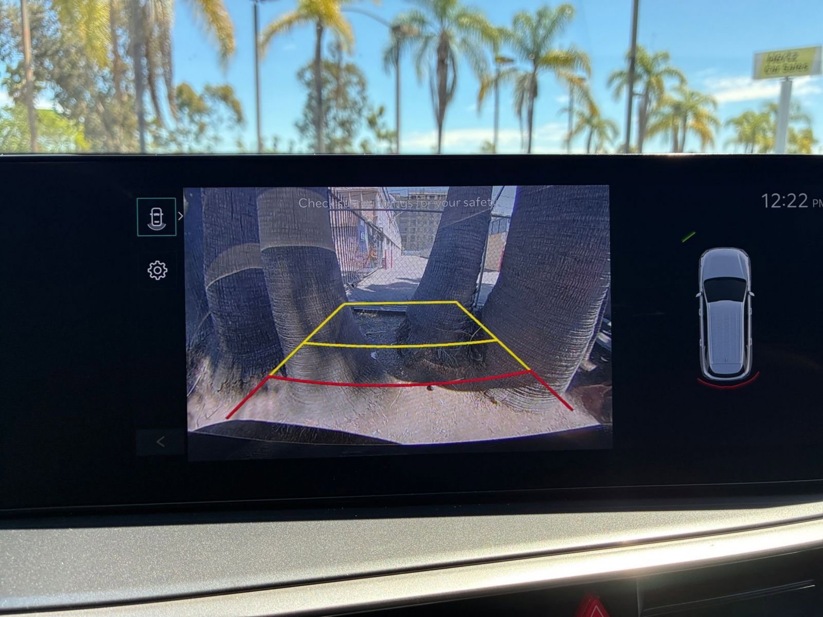 Thumbnail: 2024 Kia Sorento - 25