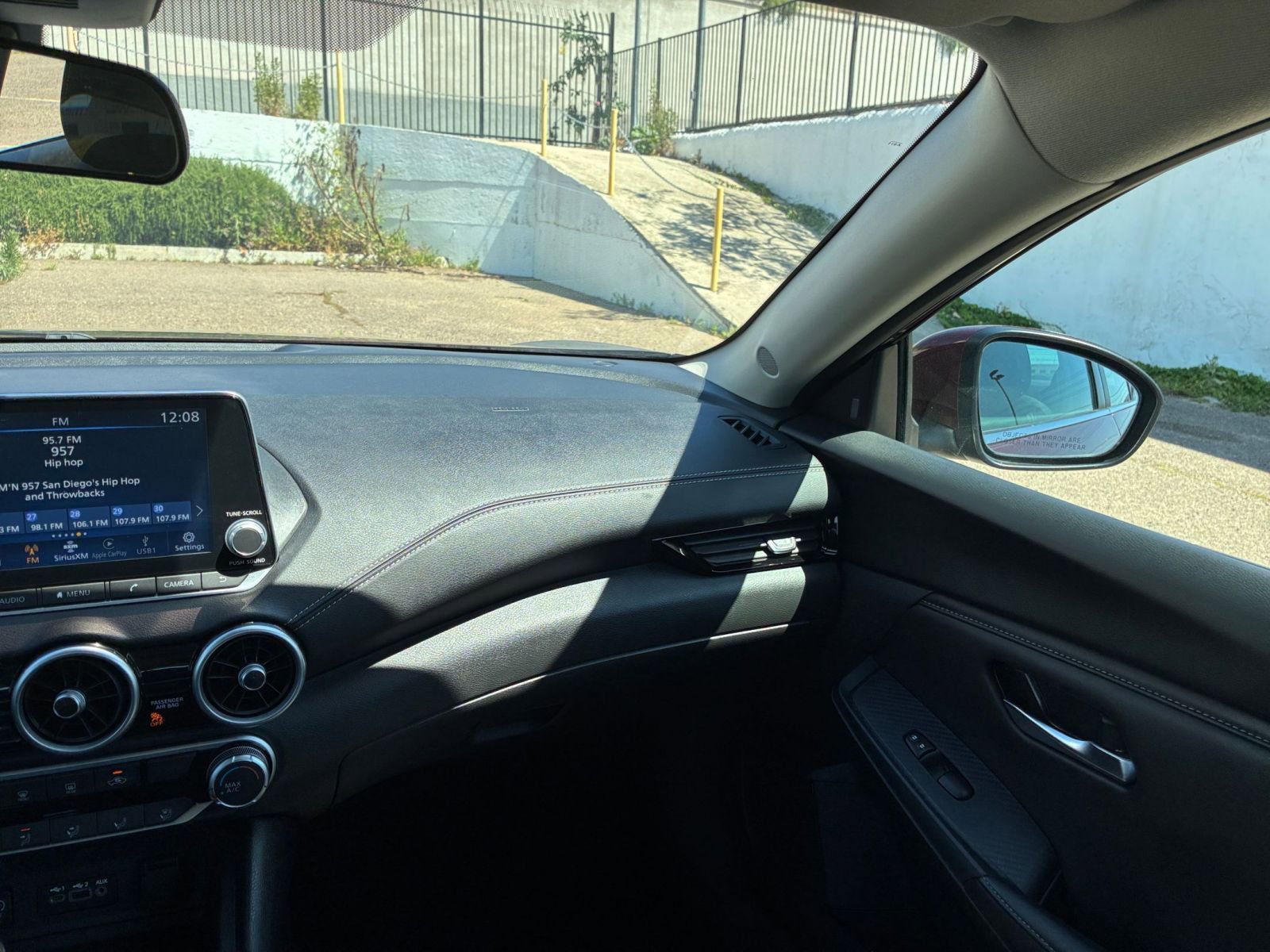 Thumbnail: 2024 Nissan Sentra - 33