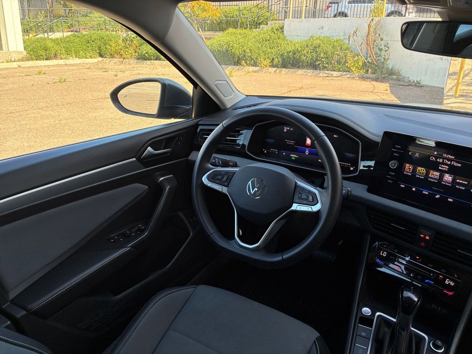 Thumbnail: 2025 Volkswagen Jetta - 35