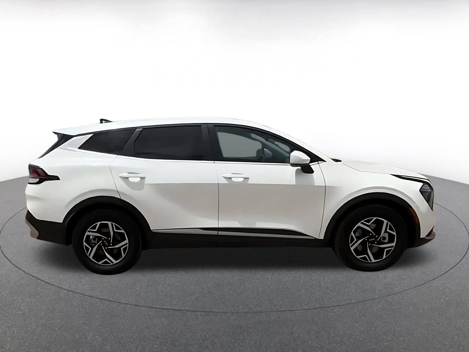 Thumbnail: 2025 Kia Sportage - 15