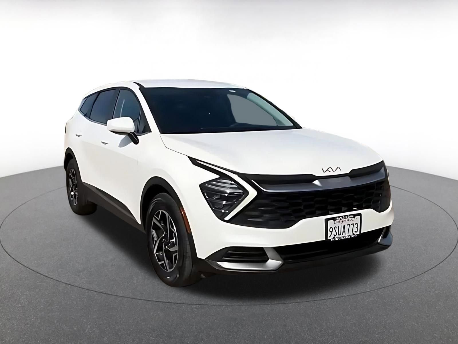 Thumbnail: 2025 Kia Sportage - 3