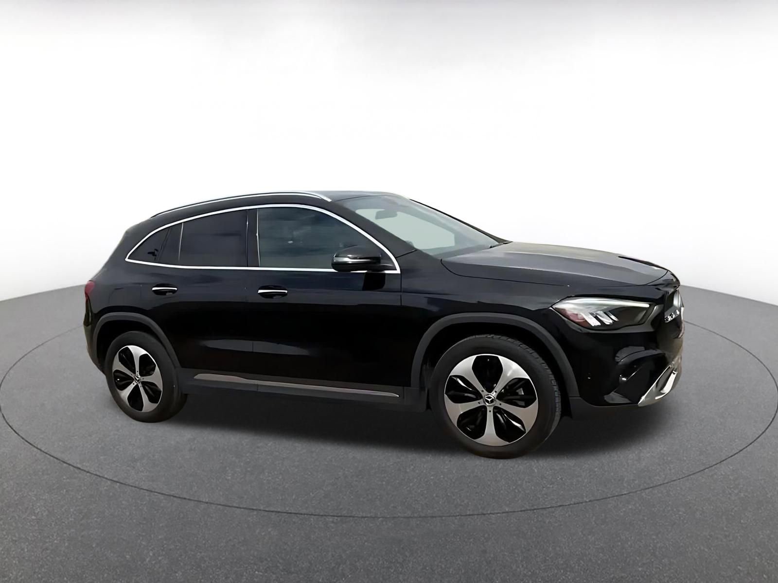 Thumbnail: 2025 Mercedes-Benz GLA - 2