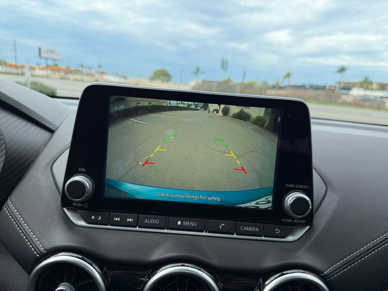 Thumbnail: 2025 Nissan Sentra - 17