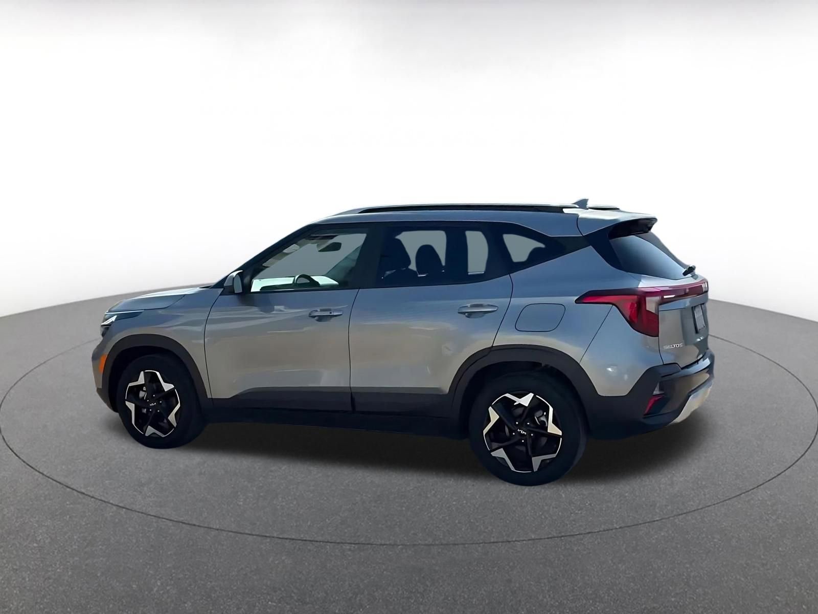 Thumbnail: 2025 Kia Seltos - 10