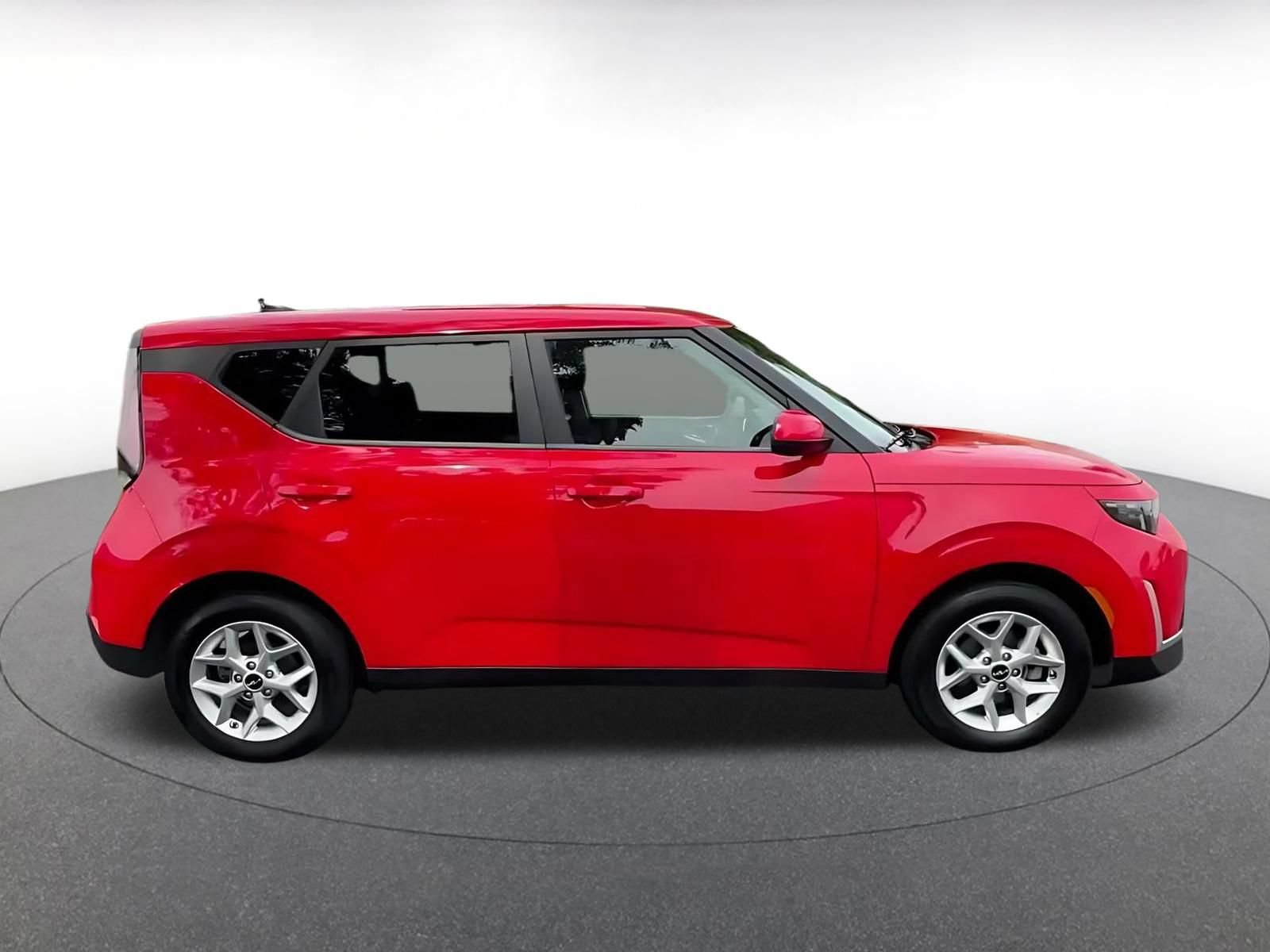 Thumbnail: 2025 Kia Soul - 16
