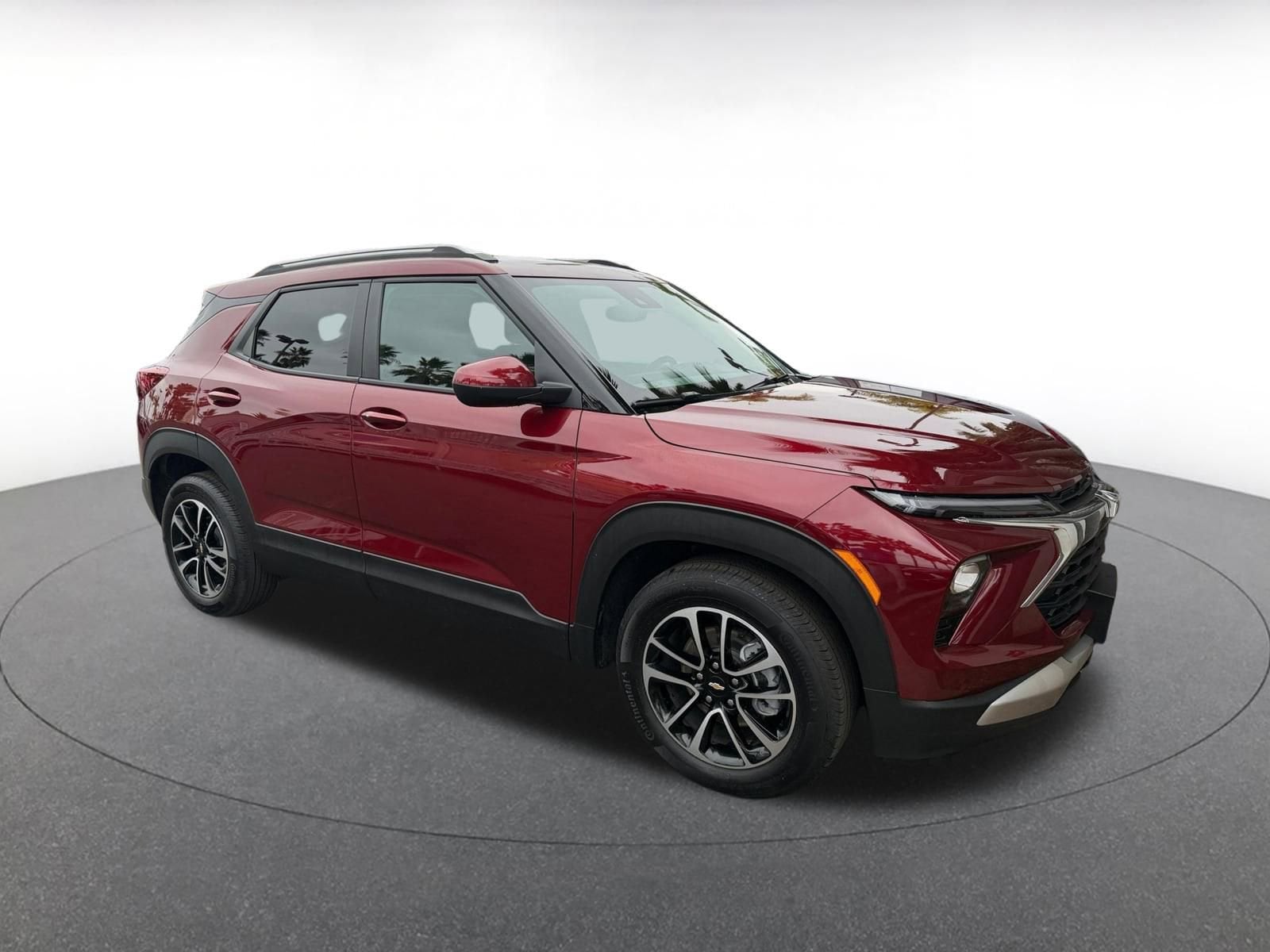 Thumbnail: 2025 Chevrolet TrailBlazer - 1