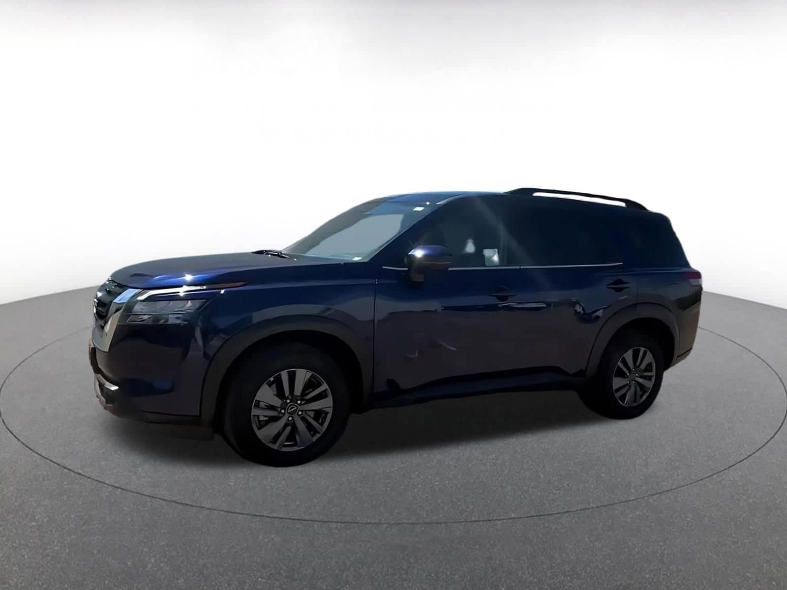 Thumbnail: 2025 Nissan Pathfinder - 8