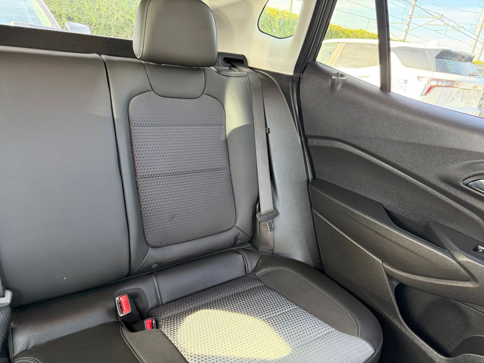 Thumbnail: 2025 Chevrolet Trax - 35