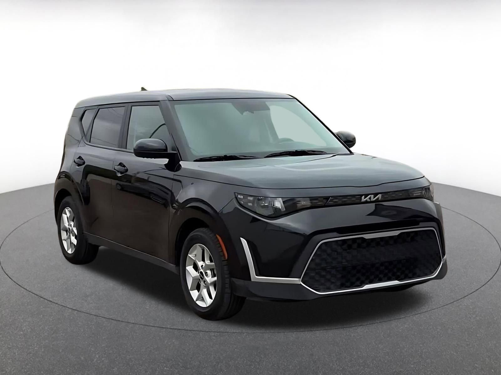 Thumbnail: 2025 Kia Soul - 3