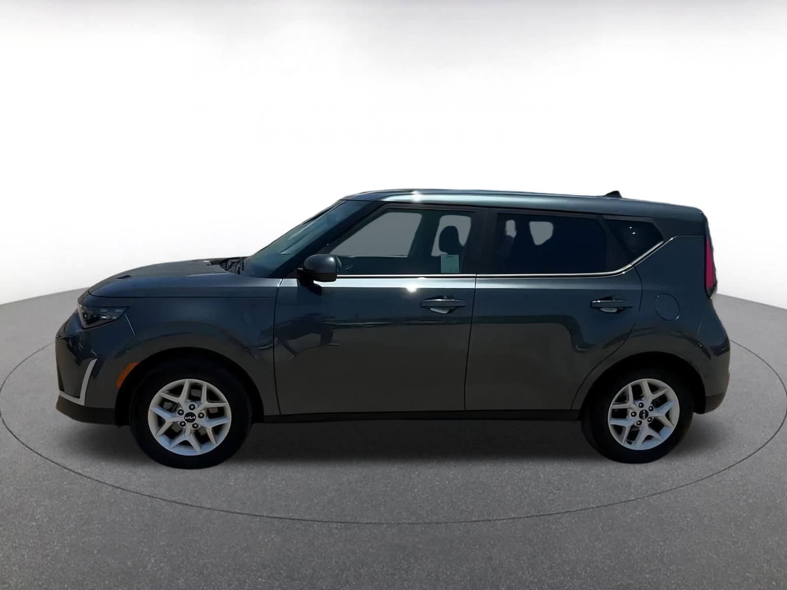 Thumbnail: 2024 Kia Soul - 9
