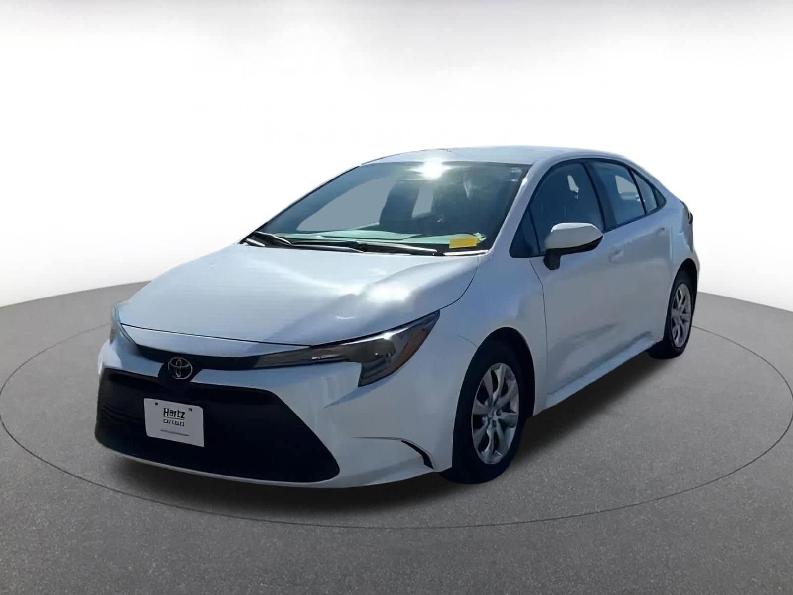 Thumbnail: 2025 Toyota Corolla - 4
