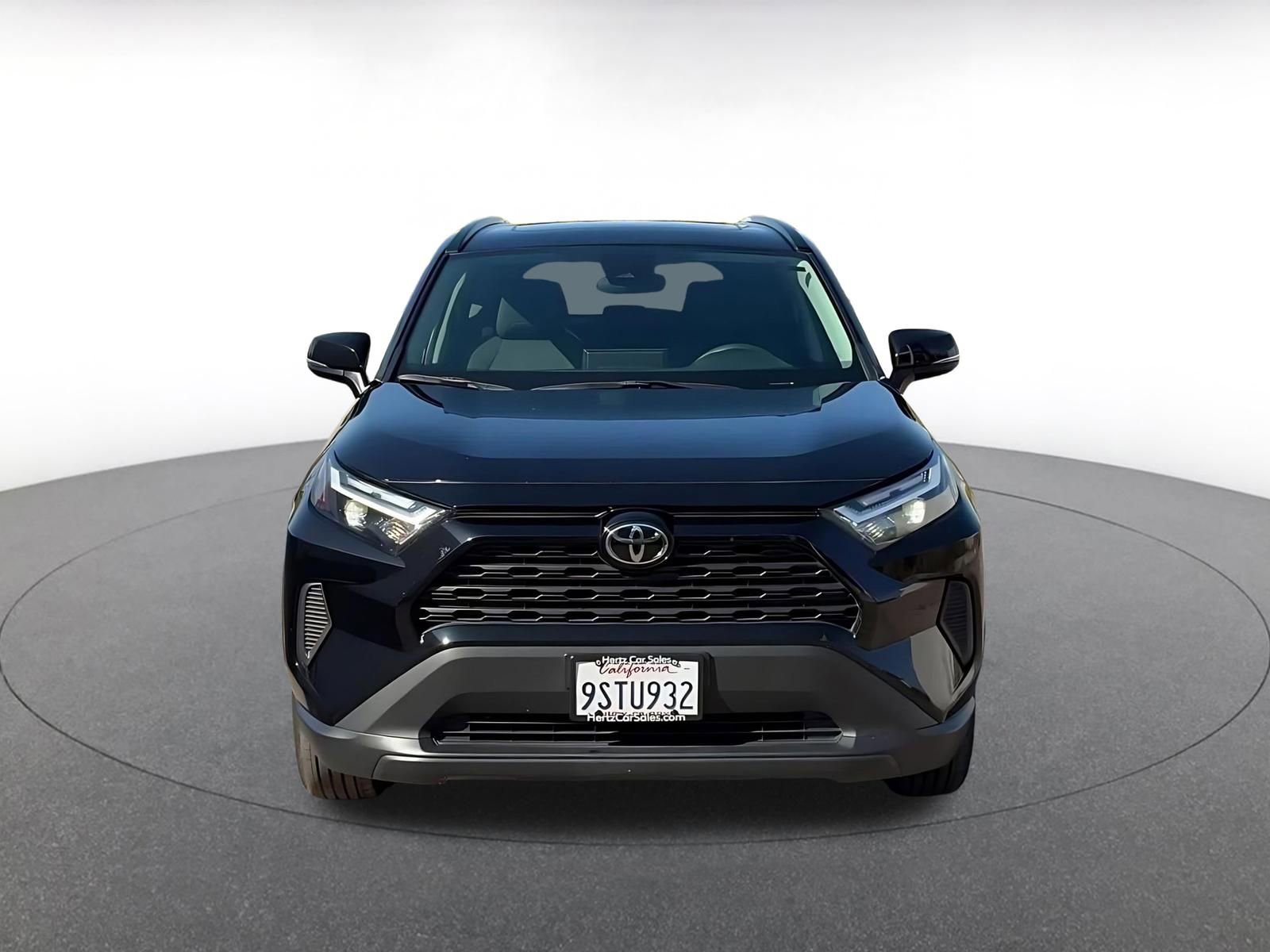 Thumbnail: 2025 Toyota RAV4 - 3