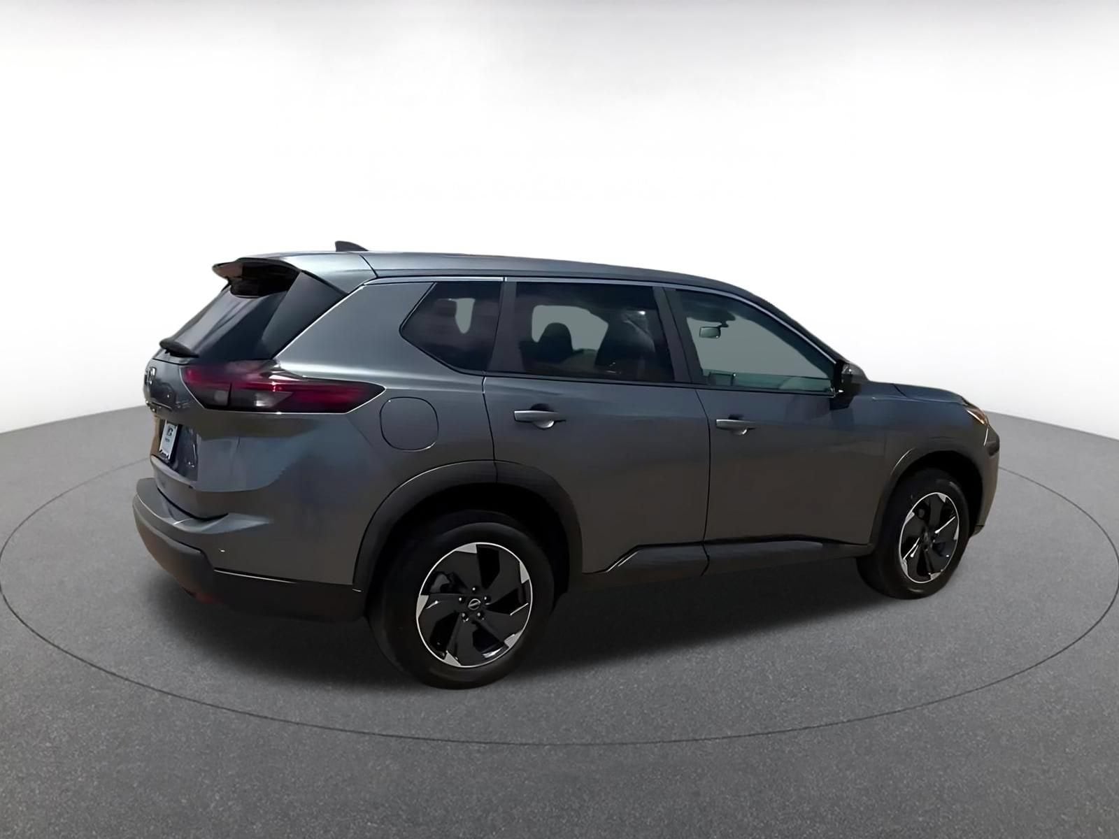 Thumbnail: 2025 Nissan Rogue - 15