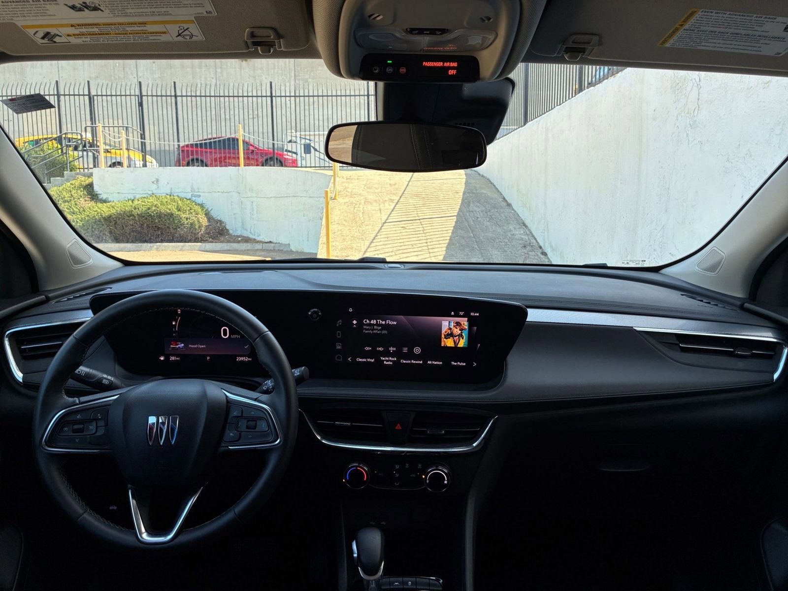 Thumbnail: 2025 Buick Encore GX - 32