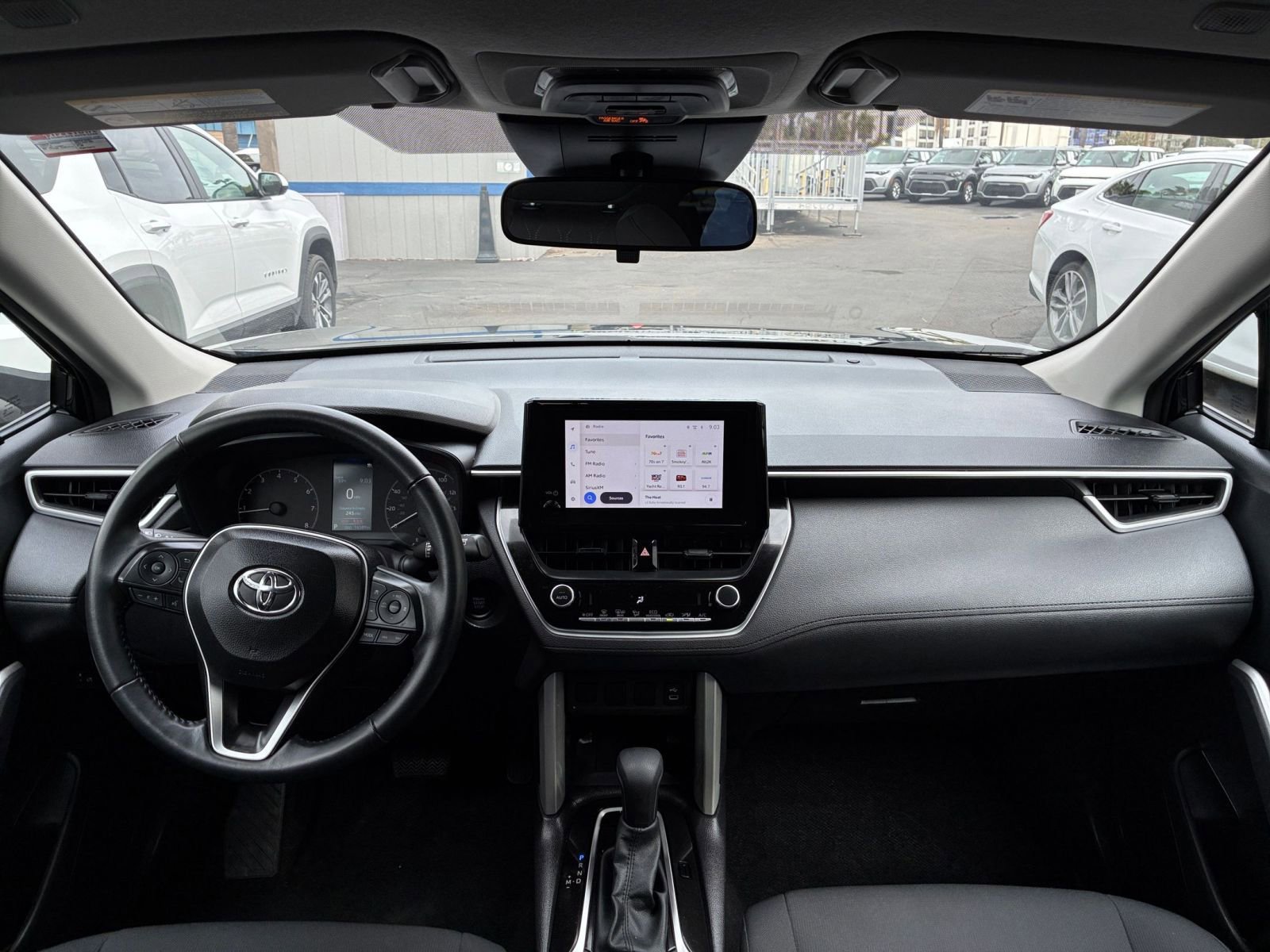 Thumbnail: 2025 Toyota Corolla Cross - 32