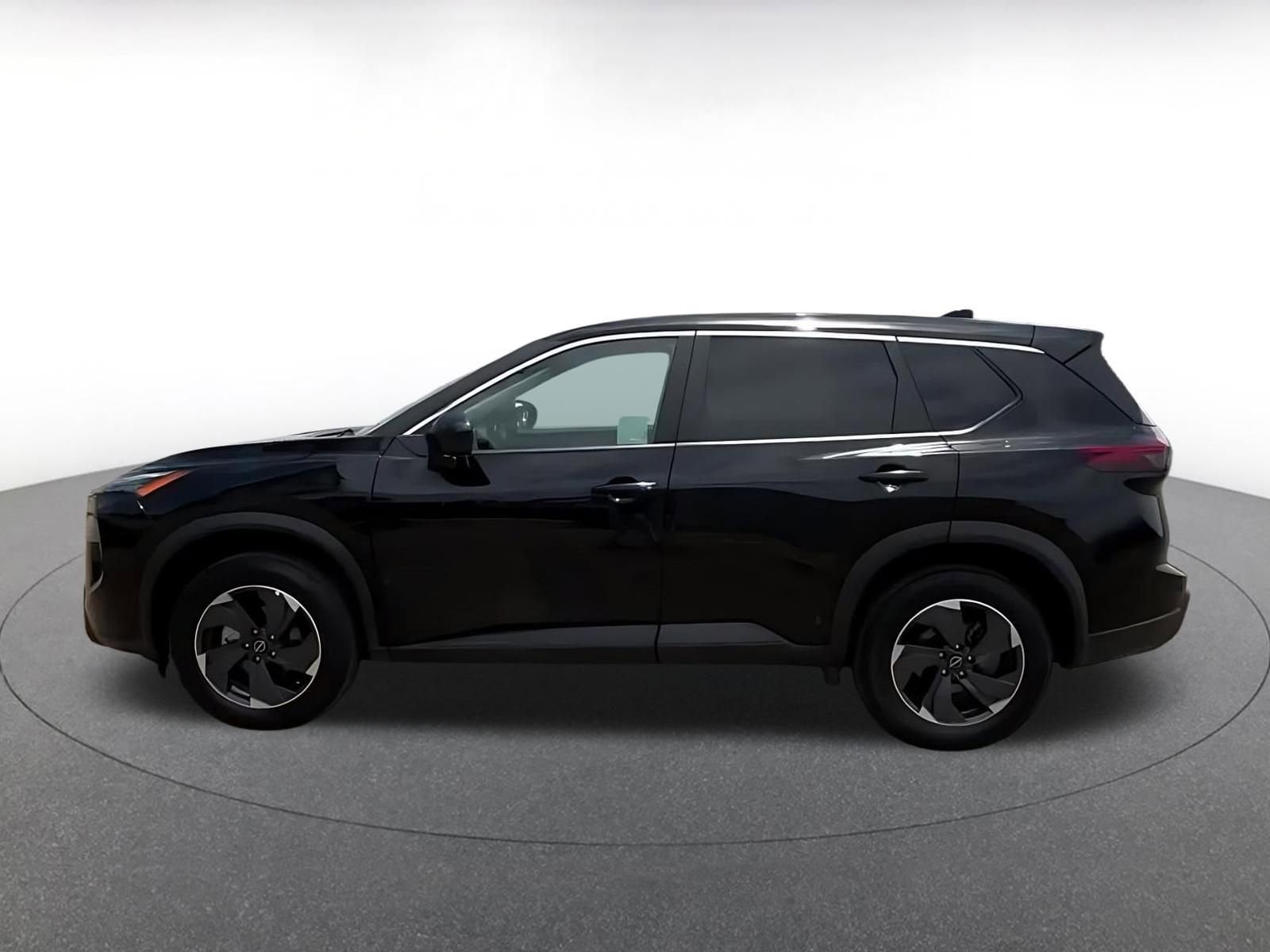 Thumbnail: 2025 Nissan Rogue - 10