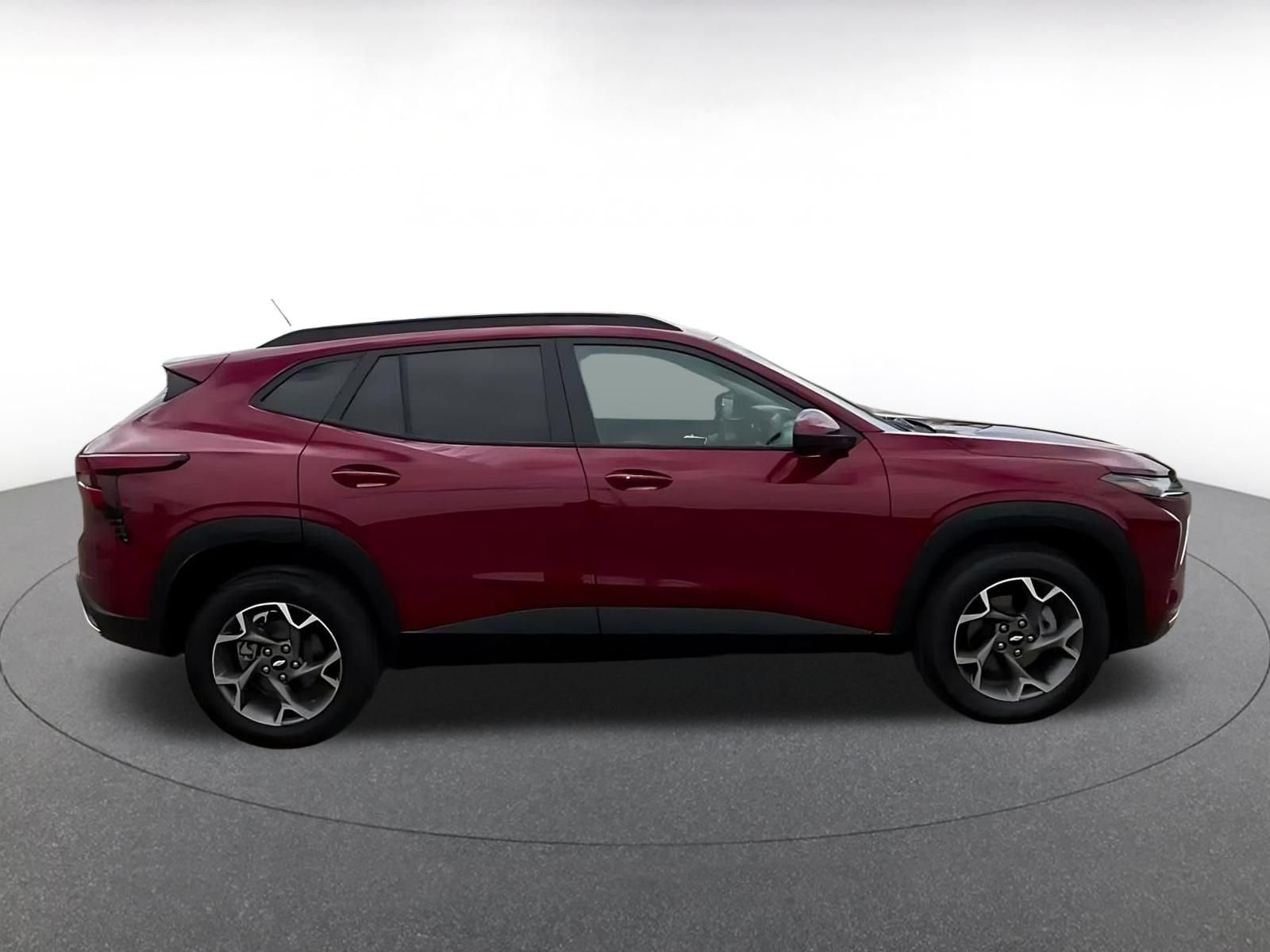 Thumbnail: 2025 Chevrolet Trax - 15