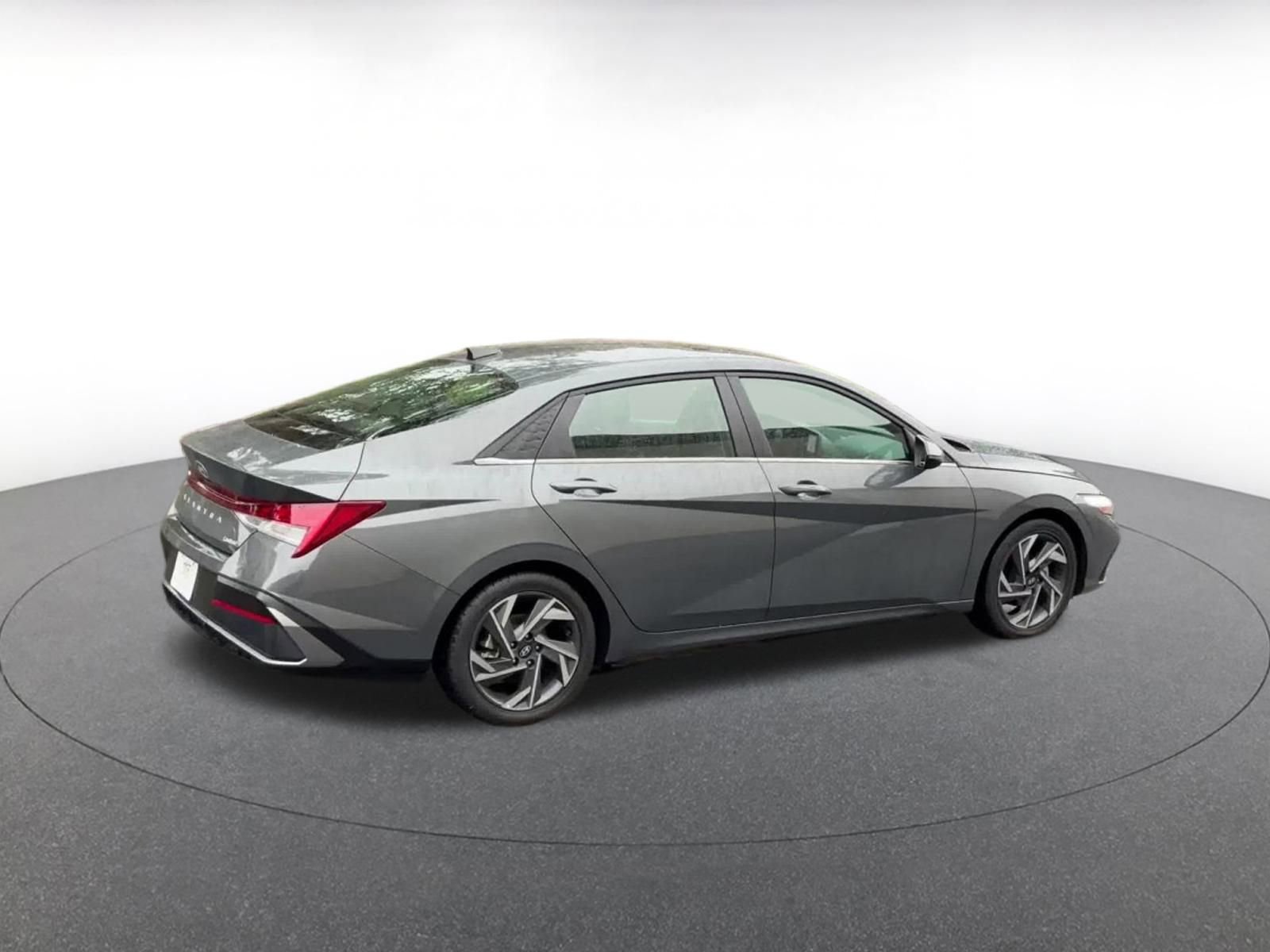 Thumbnail: 2025 Hyundai Elantra - 12