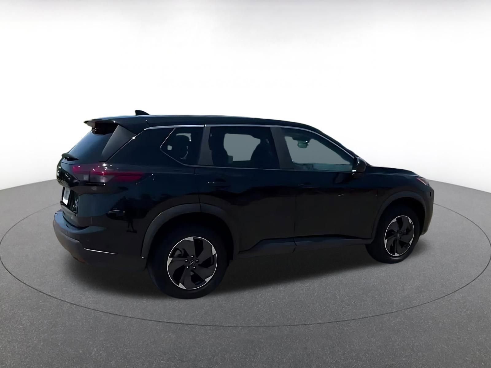 Thumbnail: 2025 Nissan Rogue - 15