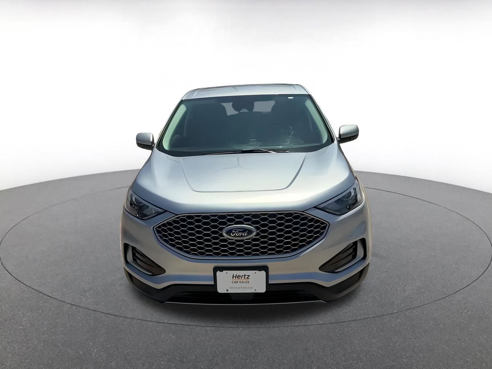Thumbnail: 2023 Ford Edge - 4