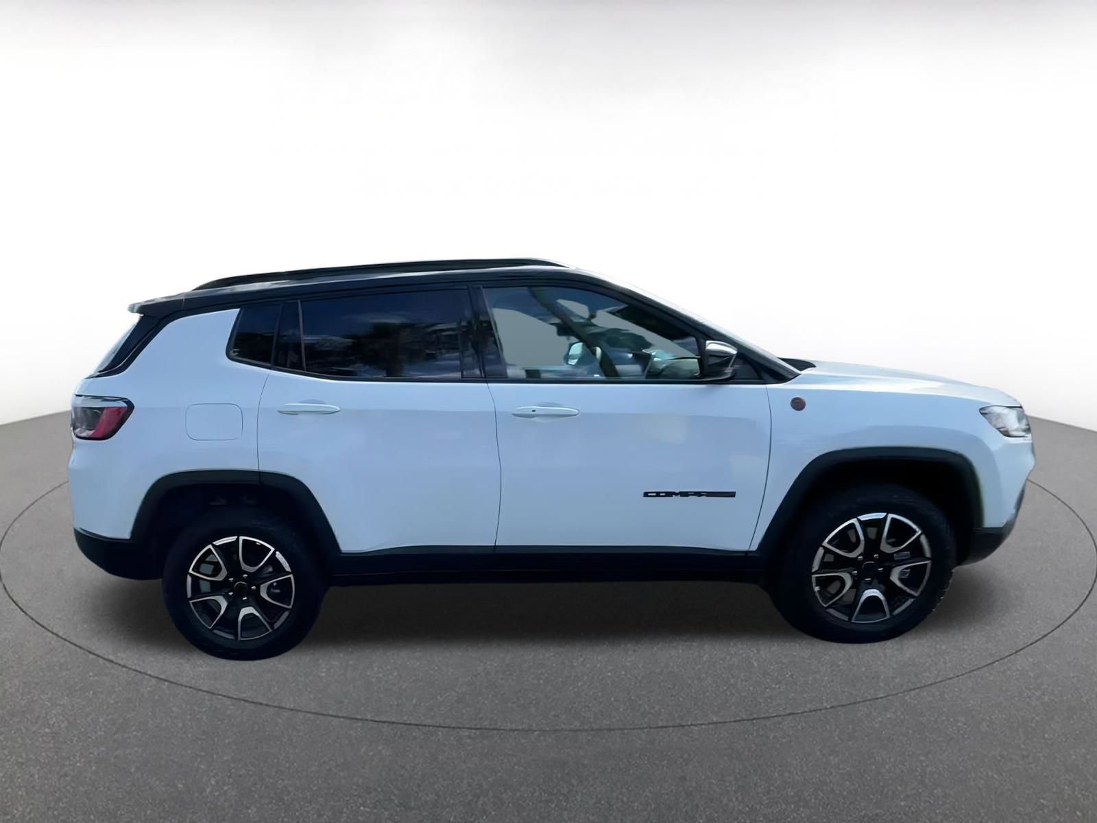 Thumbnail: 2025 Jeep Compass - 16